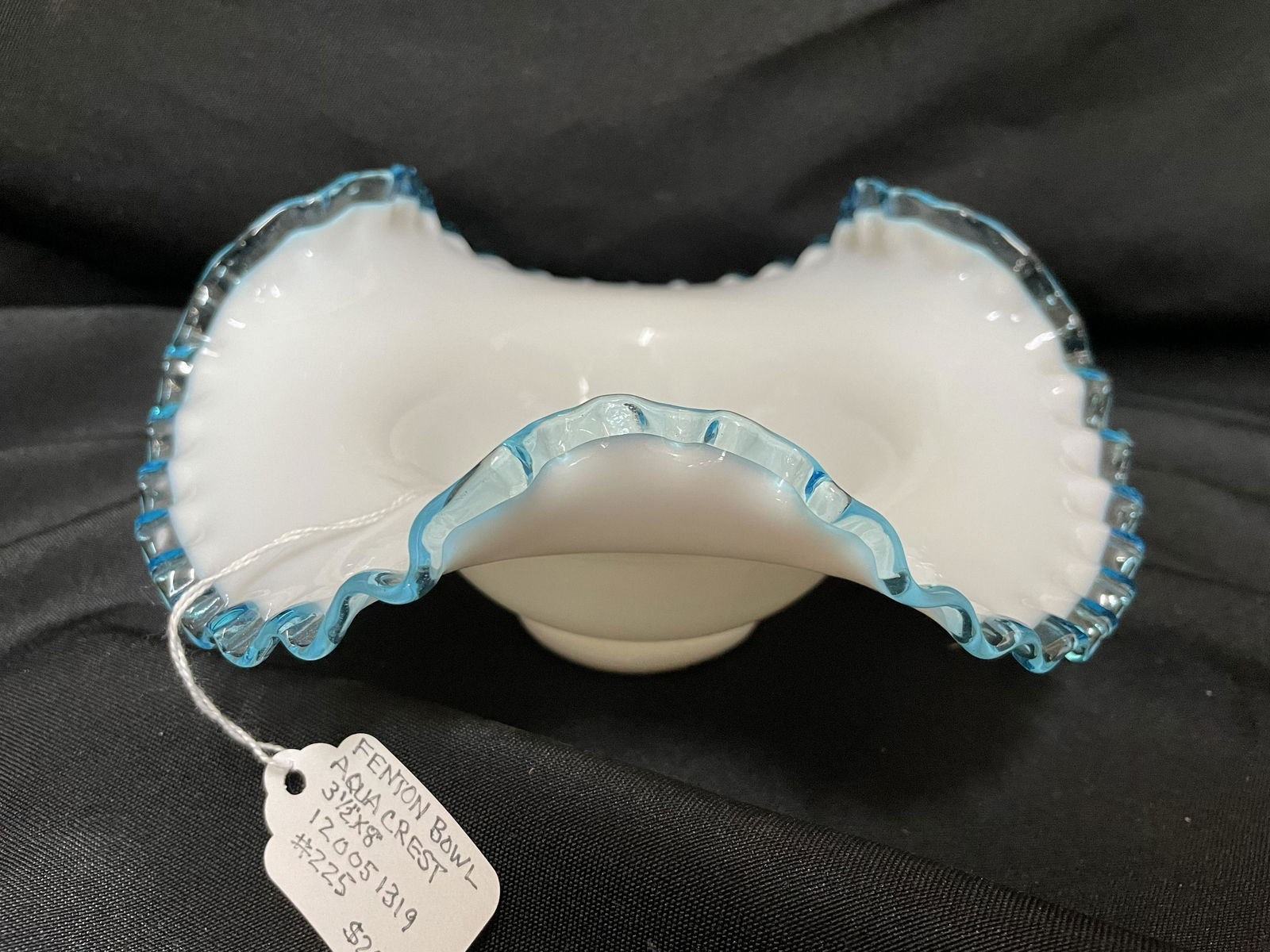 Fenton Bowl Aqua Crest 3.5"x8" 120051319 (1 of 2)