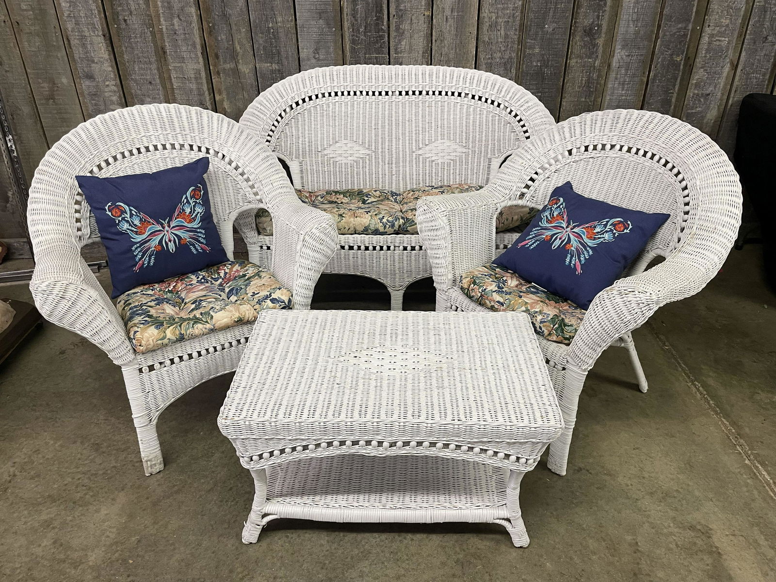 Excellent 4 Part Wooden Wicker Set Outdoor Patio Set Loveseat, Table And Pair Of Arm Chairs (1 of 4)