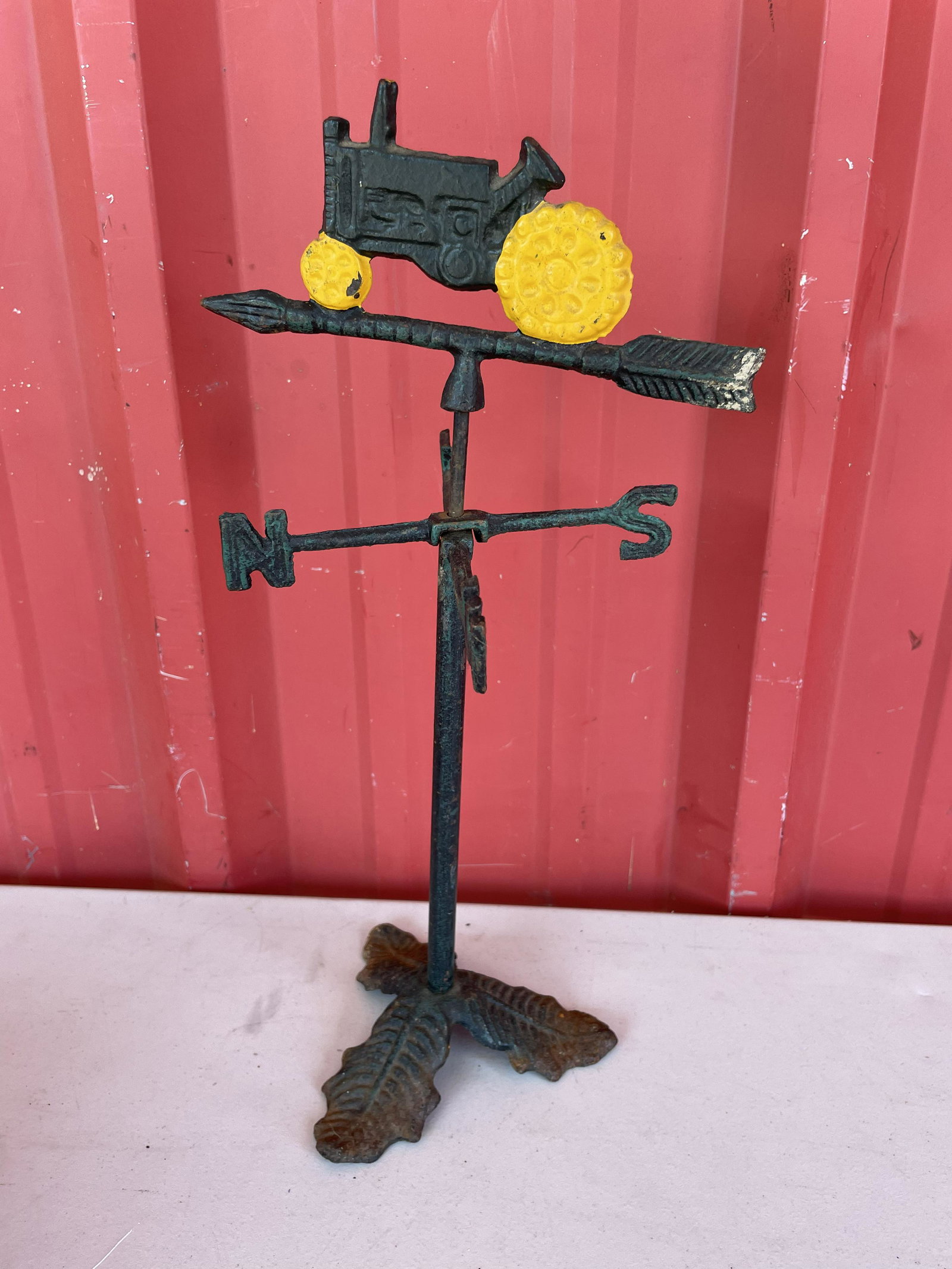 Cast Iron Tractor Themed Weathervane 16" (1 of 1)