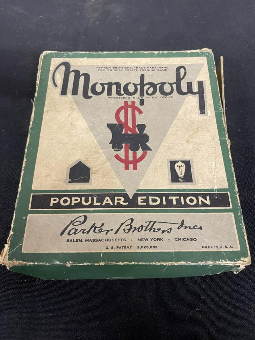Monopoly "Popular Edition" Parker Brothers U.S.A. 6" (1 of 2)