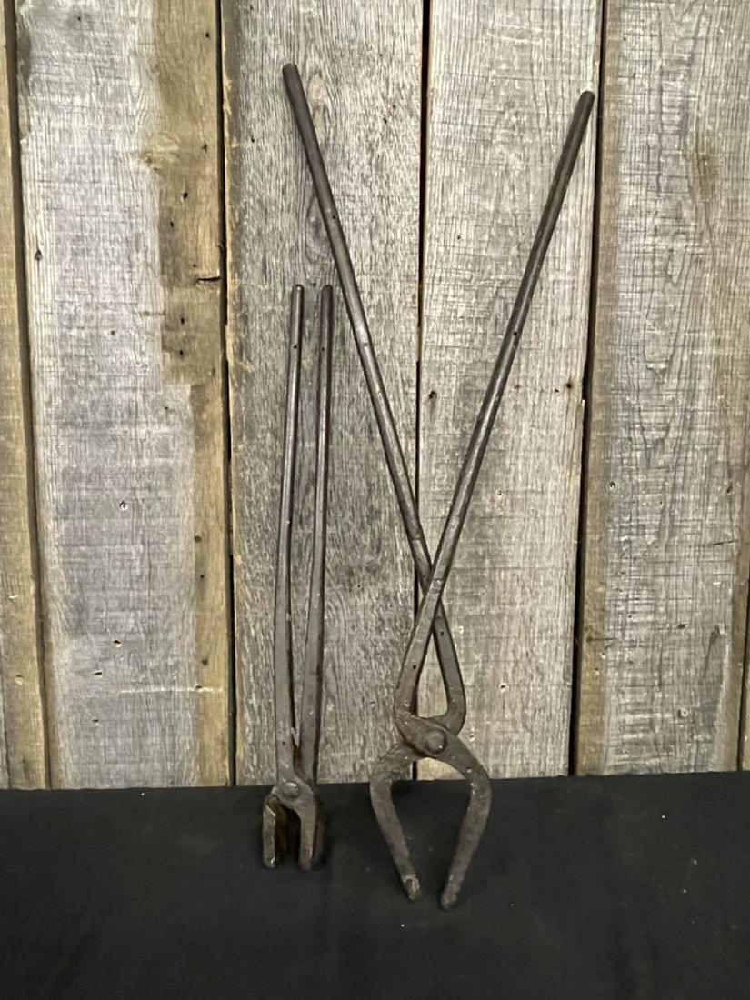Pair Of Large Blacksmithing Tongs: Pair Of Large Blacksmithing Tongs
