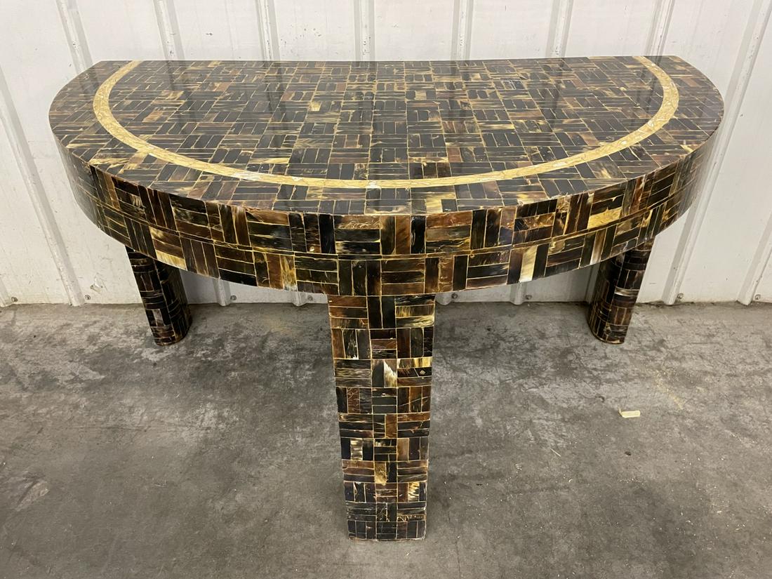 Crescent Veneer Table: Crescent Veneer Table