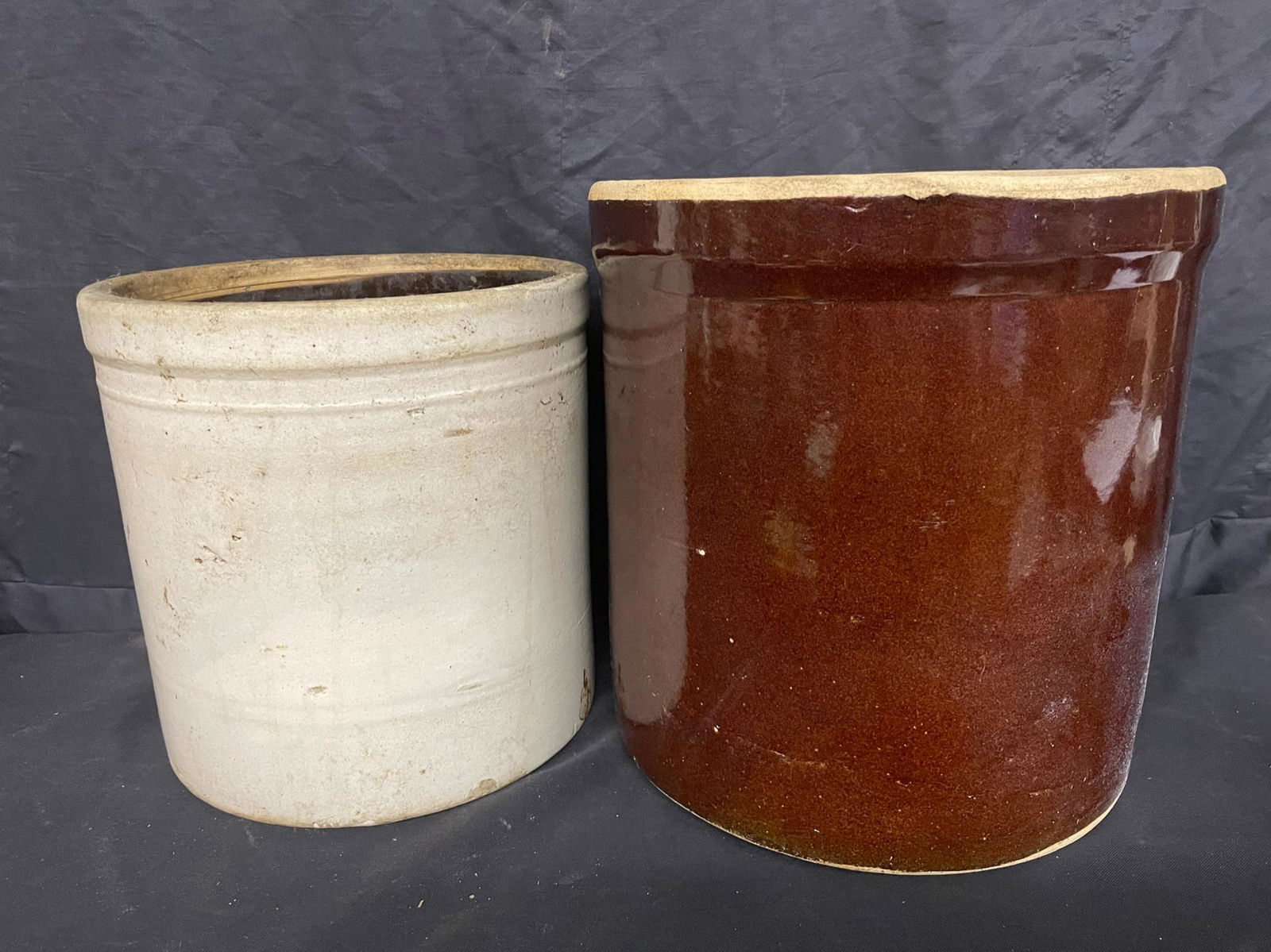 Two Vintage Crocks (1 of 2)