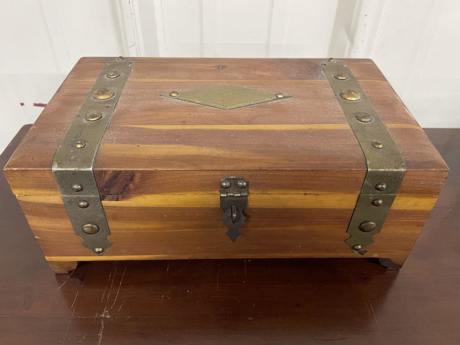Wooden Gentleman's Chest with misc. items: Wooden Gentleman's Chest with misc. items