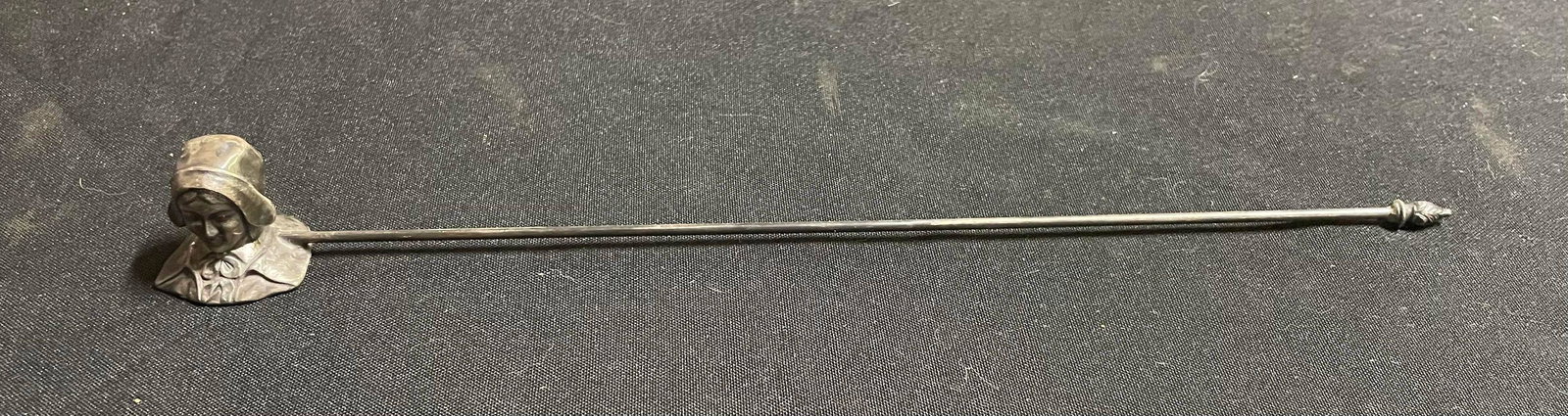 Antique Silver Candle snuffer Pilgrim Woman (1 of 4)