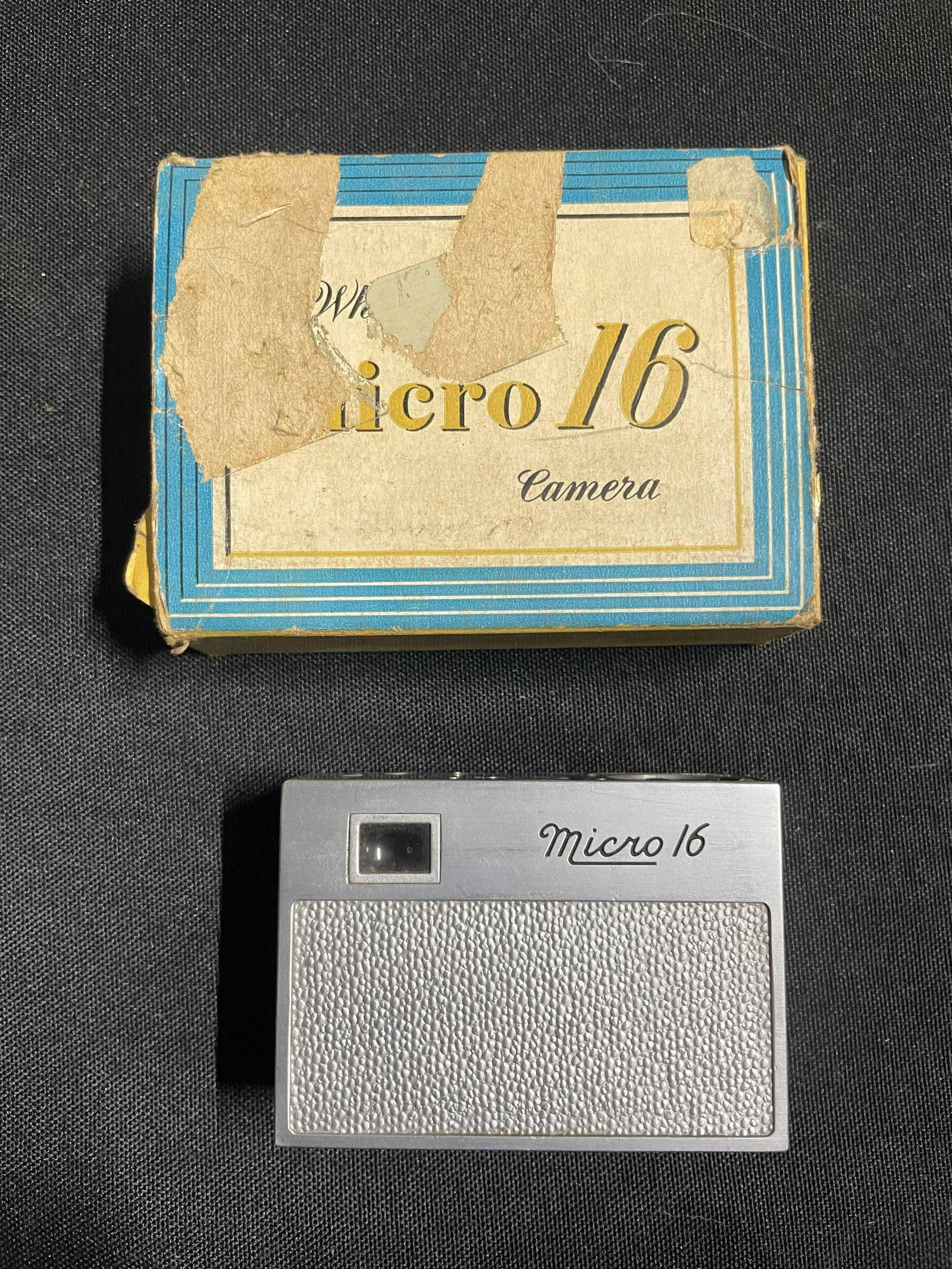 Micro 16 Camera with original box (1 of 2)