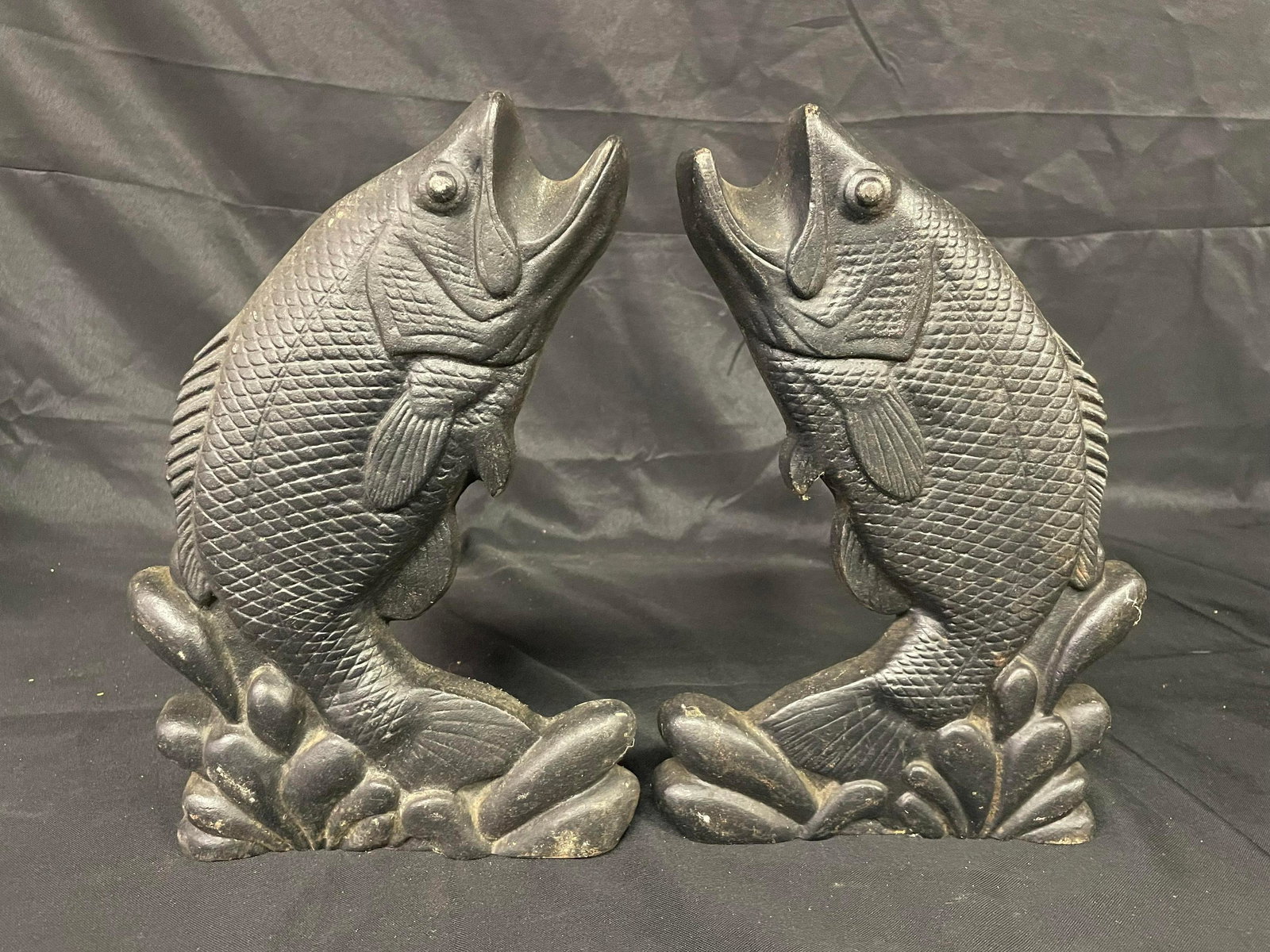 Pair of Vintage Cast Iron Fish Andirons: Pair of Vintage Cast Iron Fish Andirons