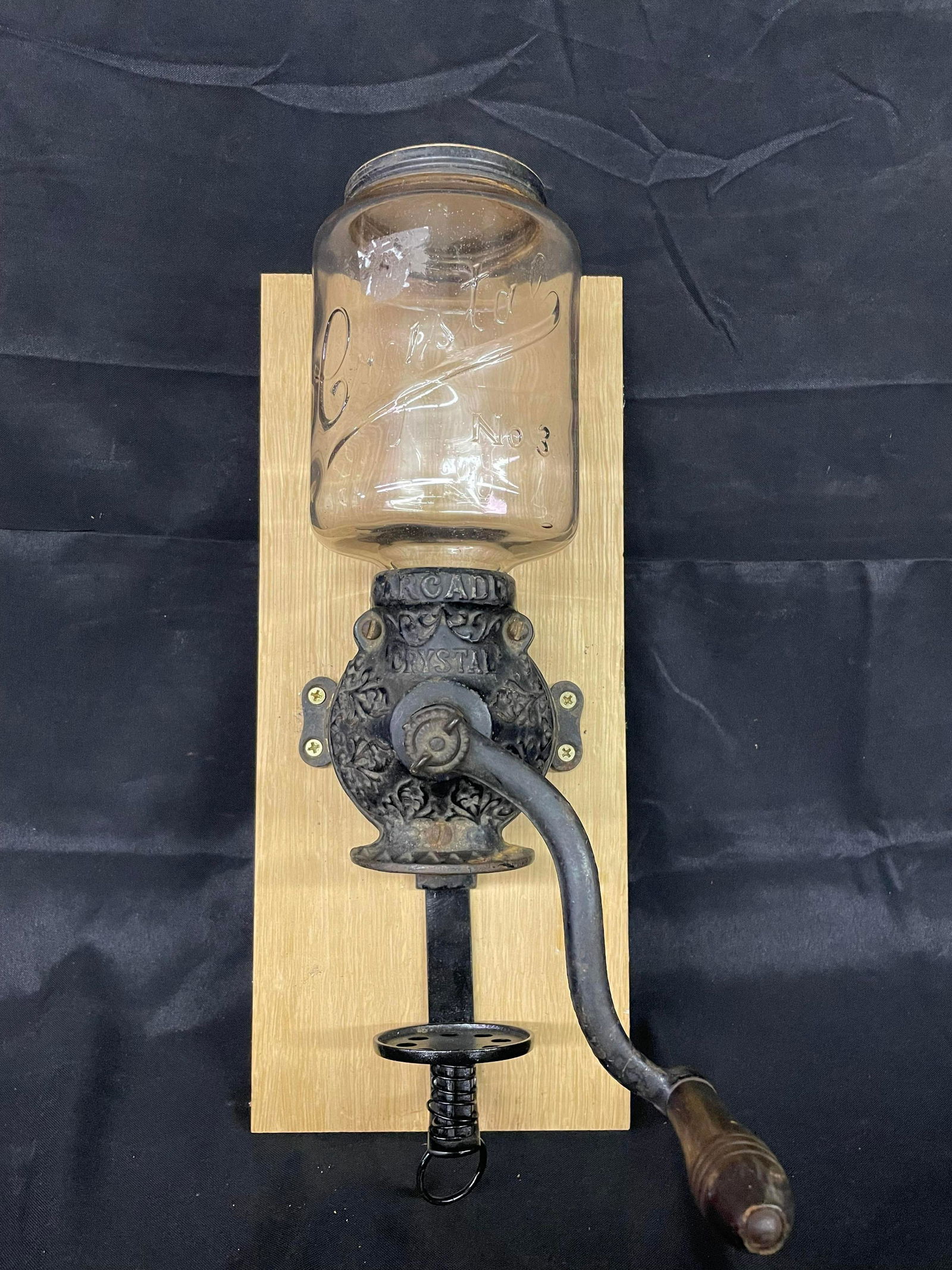Crystal / Arcade Cast Iron Coffee Grinder (1 of 3)