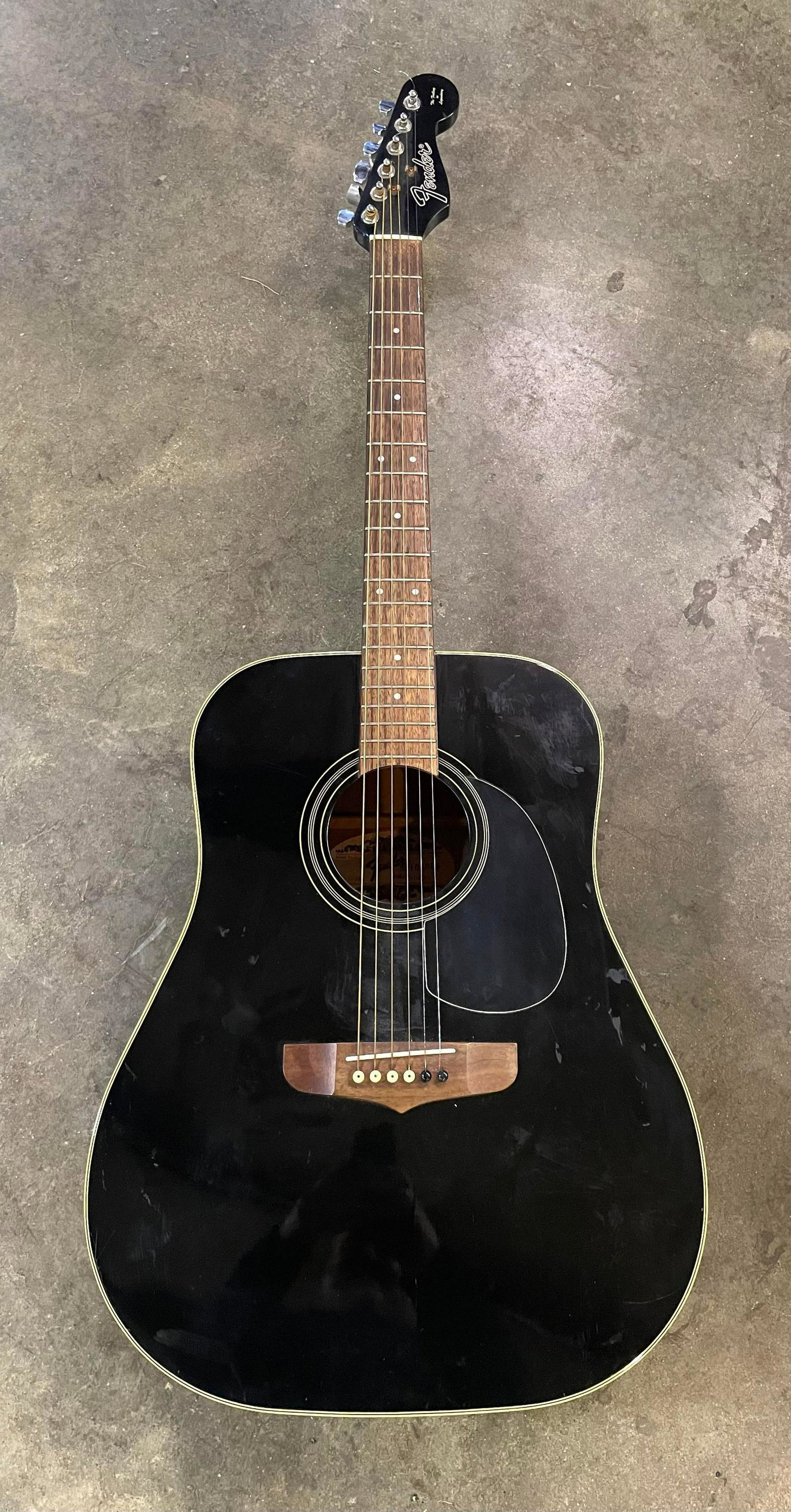 Fender Guitar: Fender Guitar