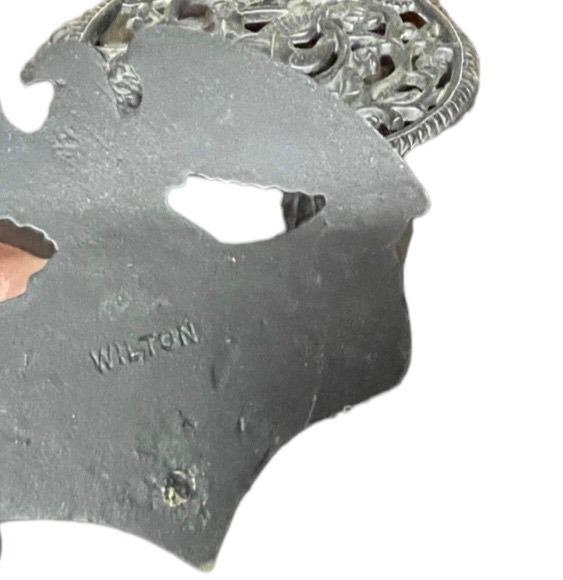 Trio Cast Iron Trivets: Trio Cast Iron Trivets