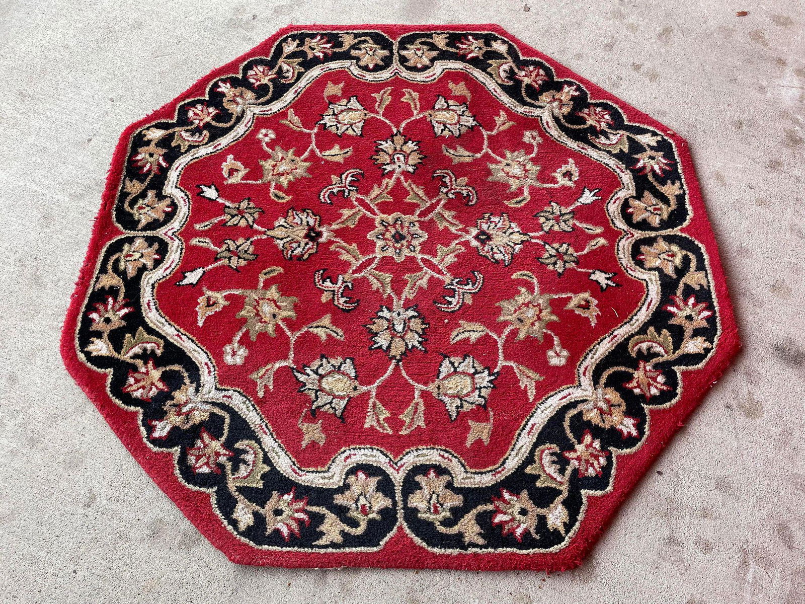 Octagonal Area Rug (1 of 1)