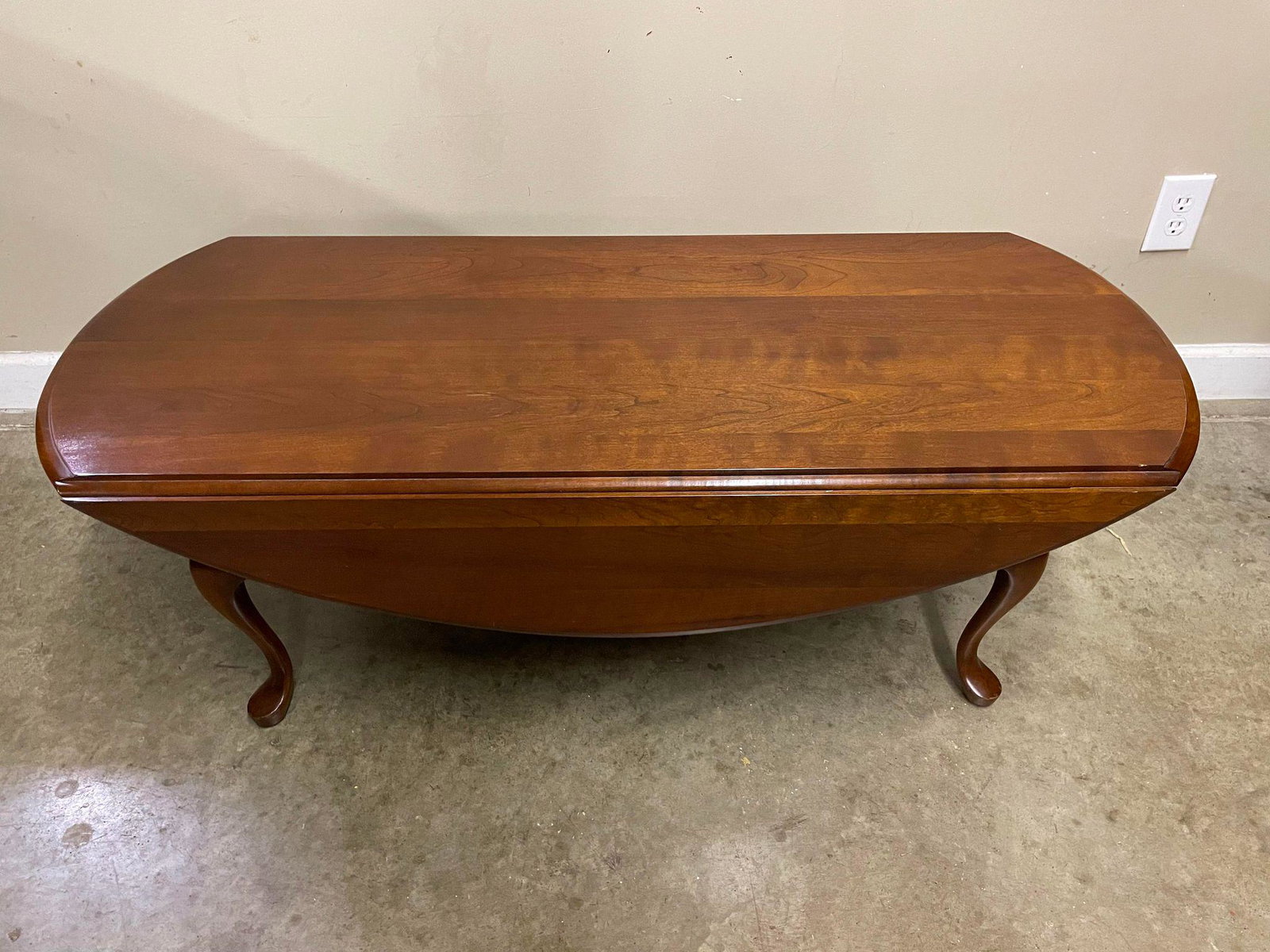 Vintage Mahogany Queen Anne Drop Leaf Coffee Table (1 of 1)