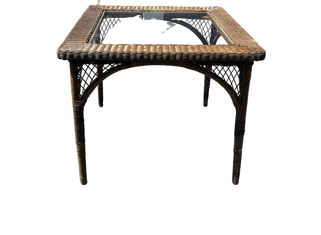Natural Finish Wicker Parlor Table 30"T (1 of 2)