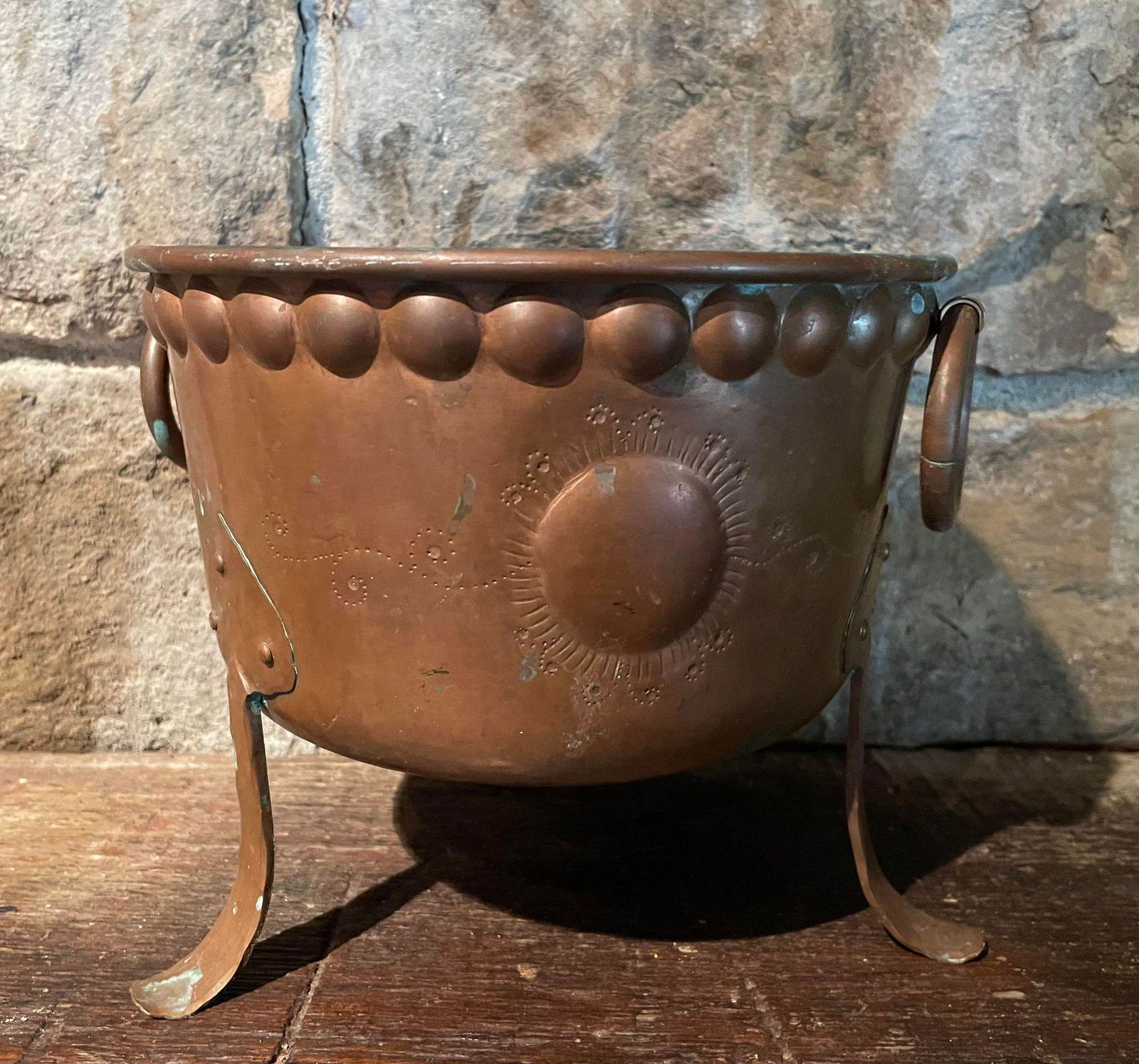 Vintage Copper Planter on Legs w/ Handles (1 of 2)