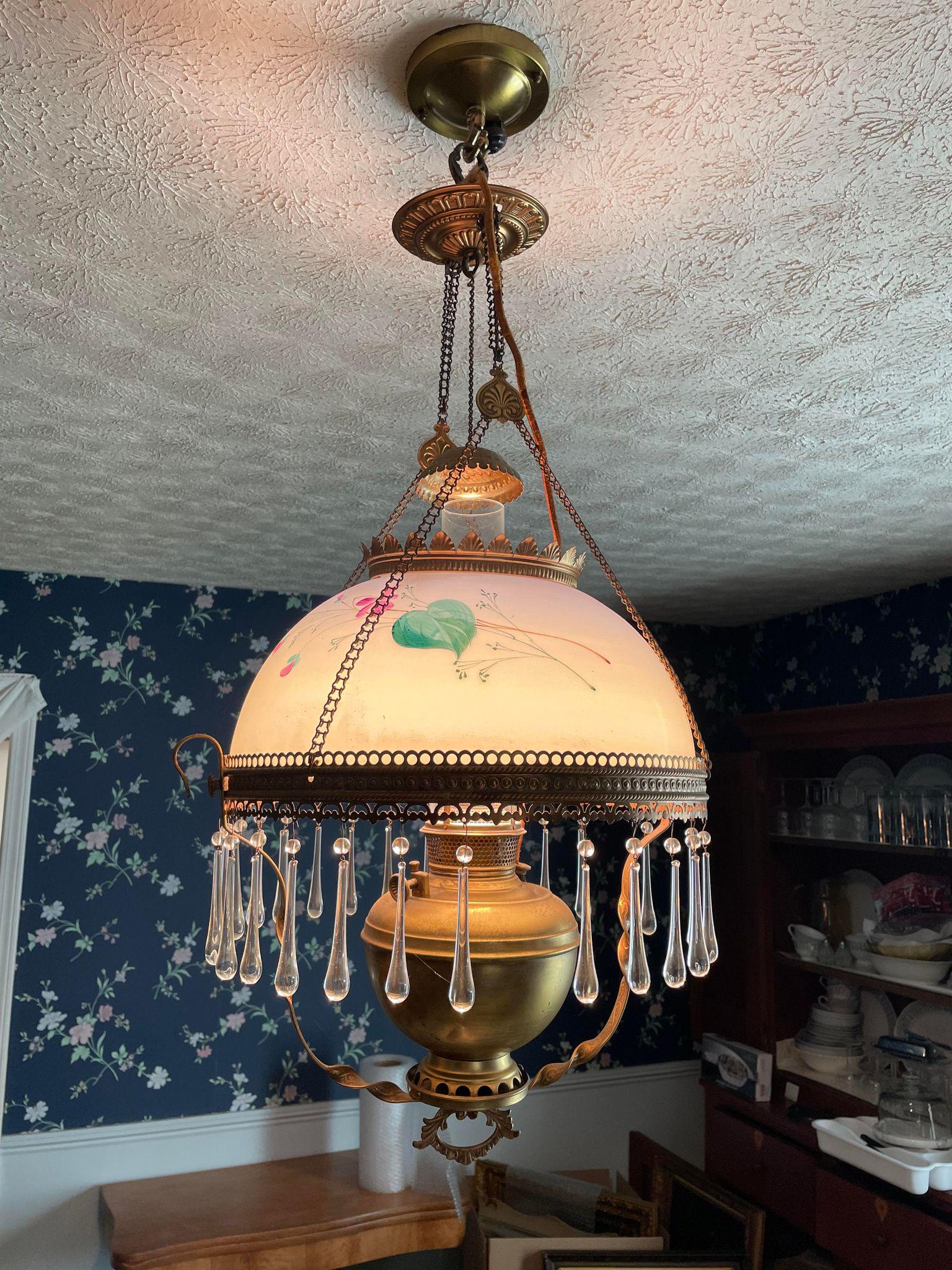Victorian Hanging Parlor Lamp (1 of 3)