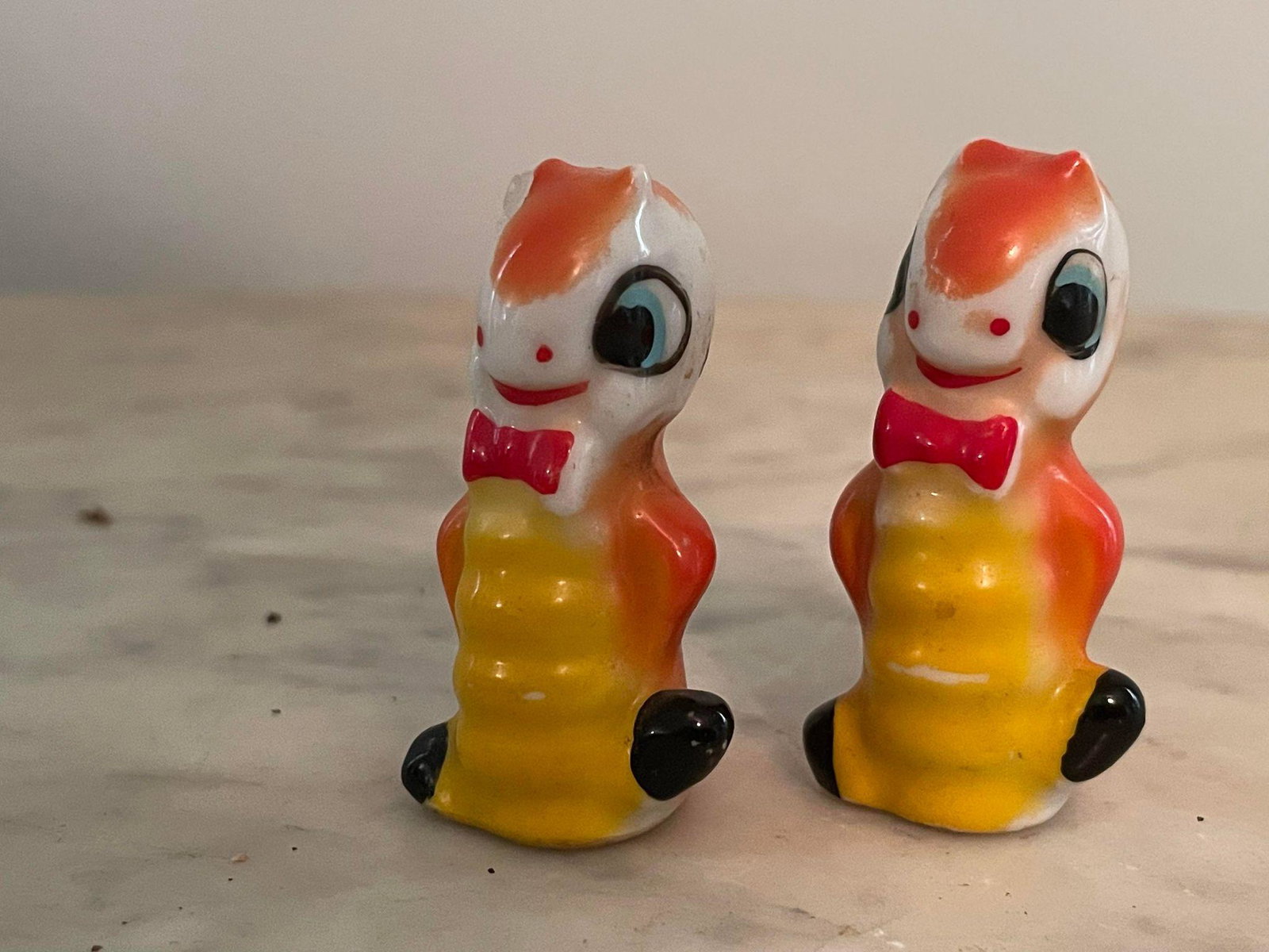 Vintage Arnart Anthropomorphic Inch Worm Caterpillar W/Tie Bone China Figurine Japan: Vintage Arnart Anthropomorphic Inch Worm Caterpillar W/Tie Bone China Figurine Japan