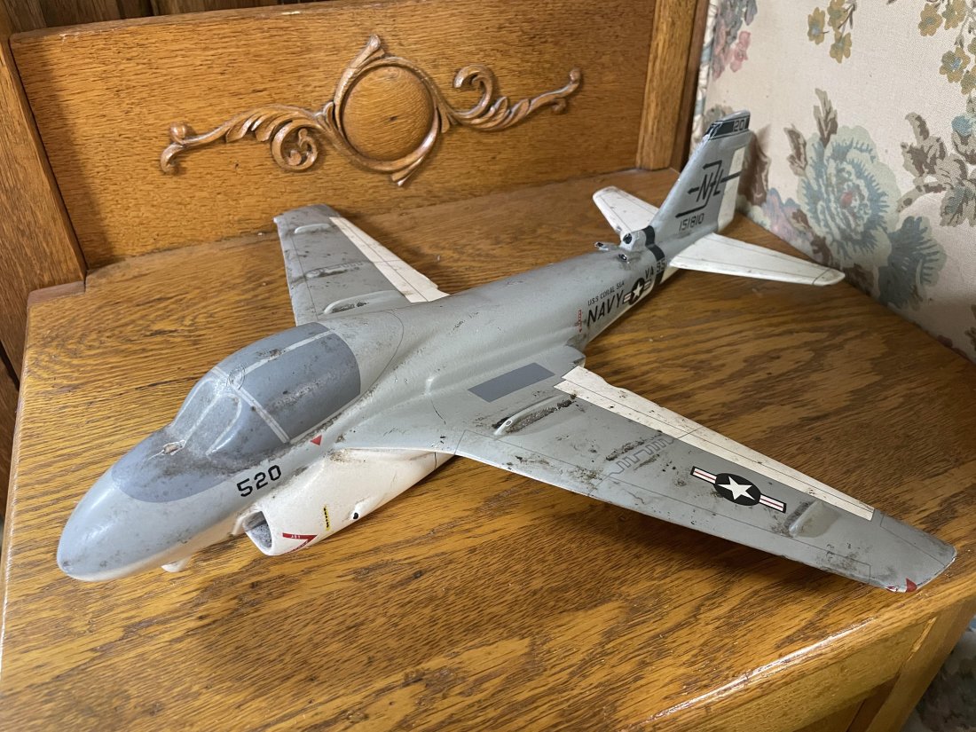 VA95 Navy USS Coral Sea 151810 Model 520.: VA95 Navy USS Coral Sea 151810 Model 520.