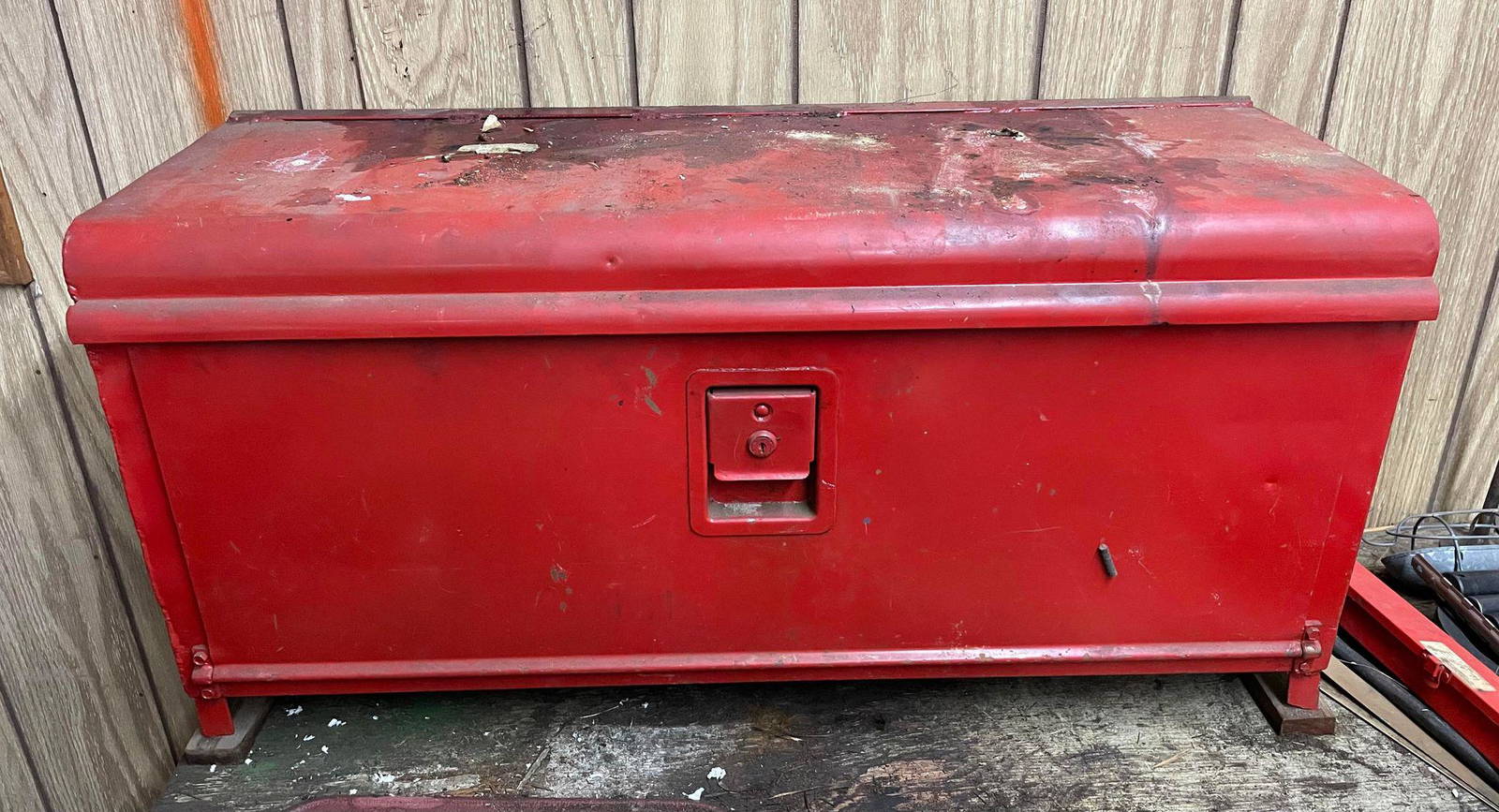 Vintage Tool Box Auction
