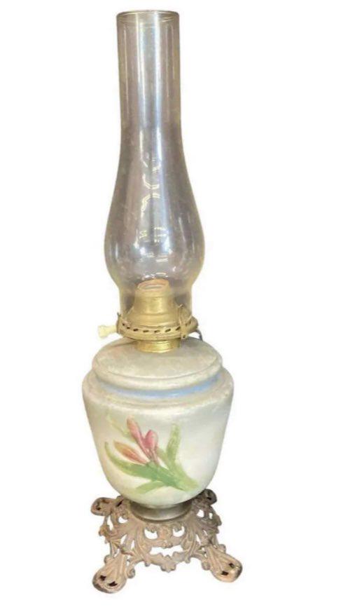Hand Painted Victorian Style Parlor Lamp (1 of 2)