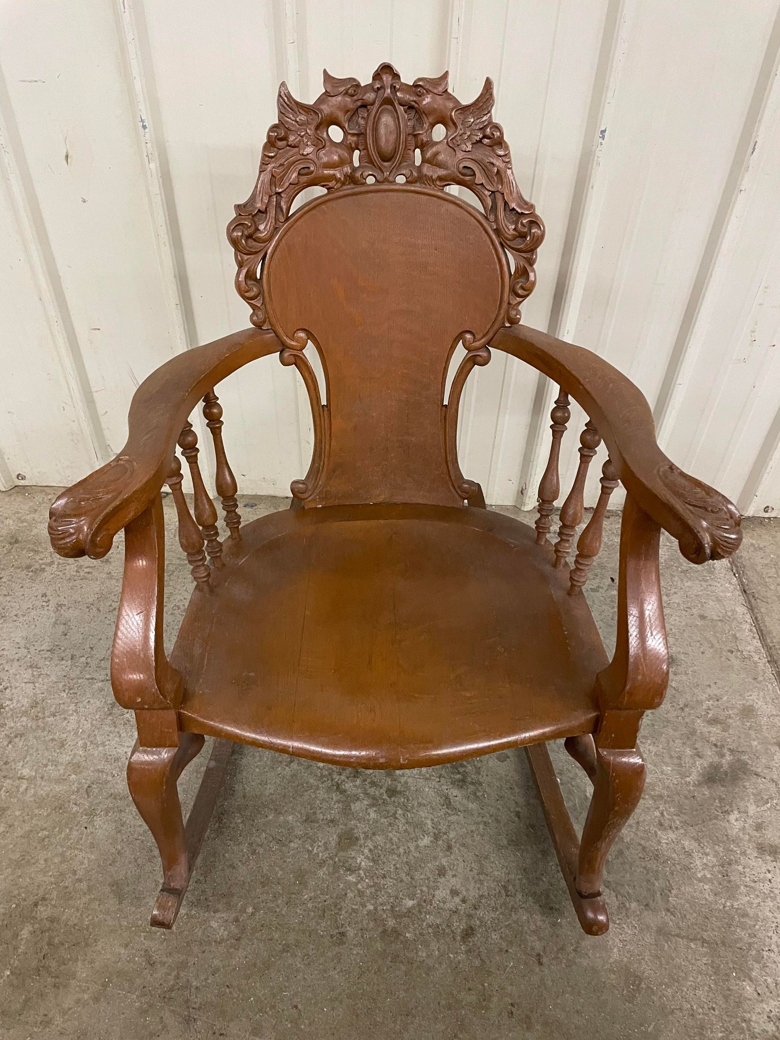 Antique Ornately Carved Rocking Chair: Antique Ornately Carved Rocking Chair
