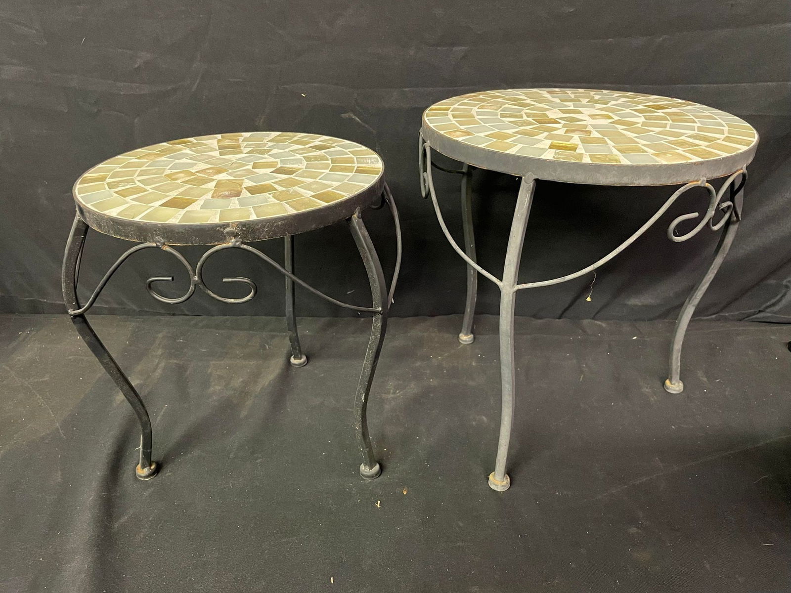 Tile Mosaic Tables: Tile Mosaic Tables