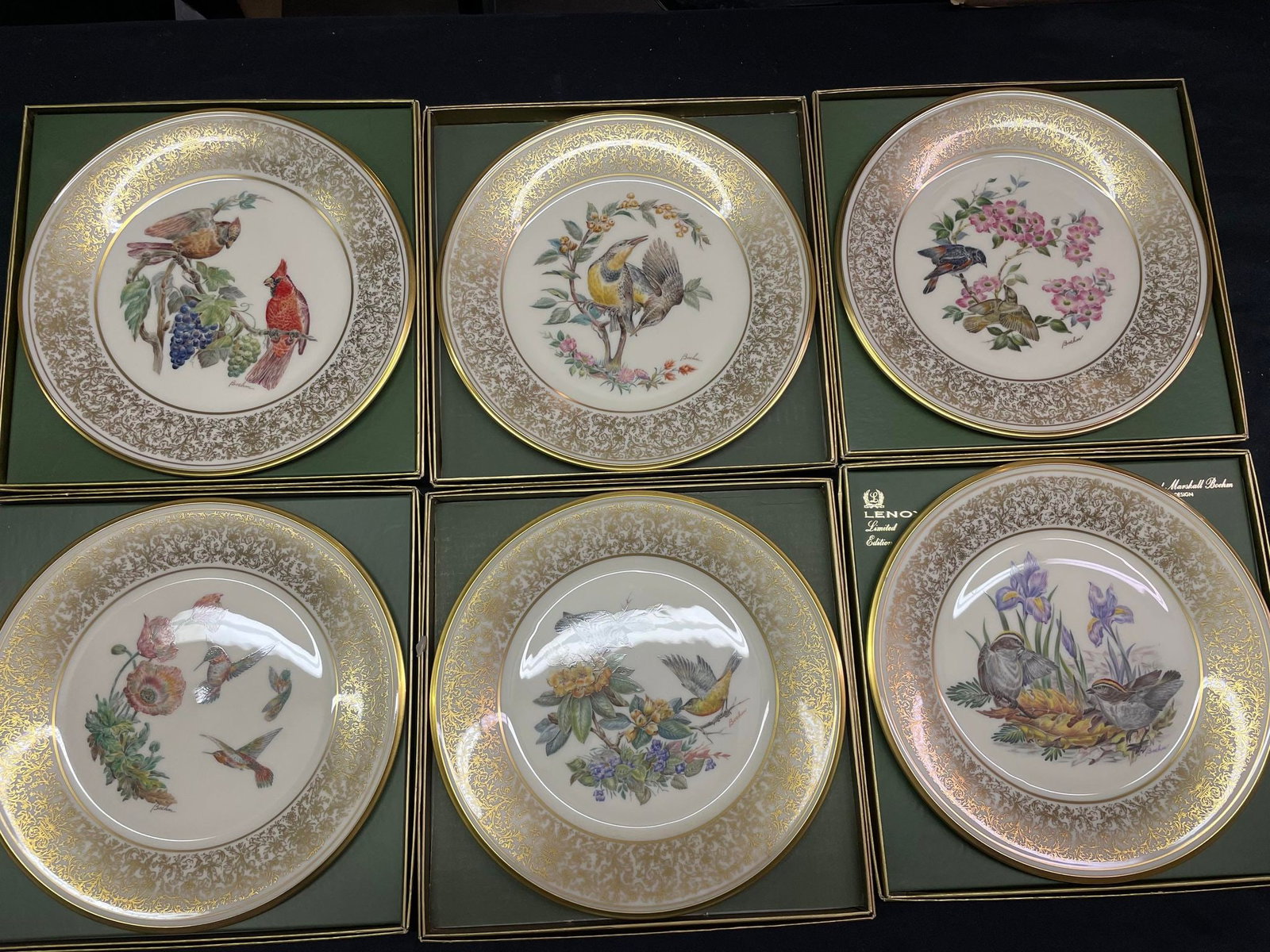 6 Lenox Plates: 6 Lenox Plates
