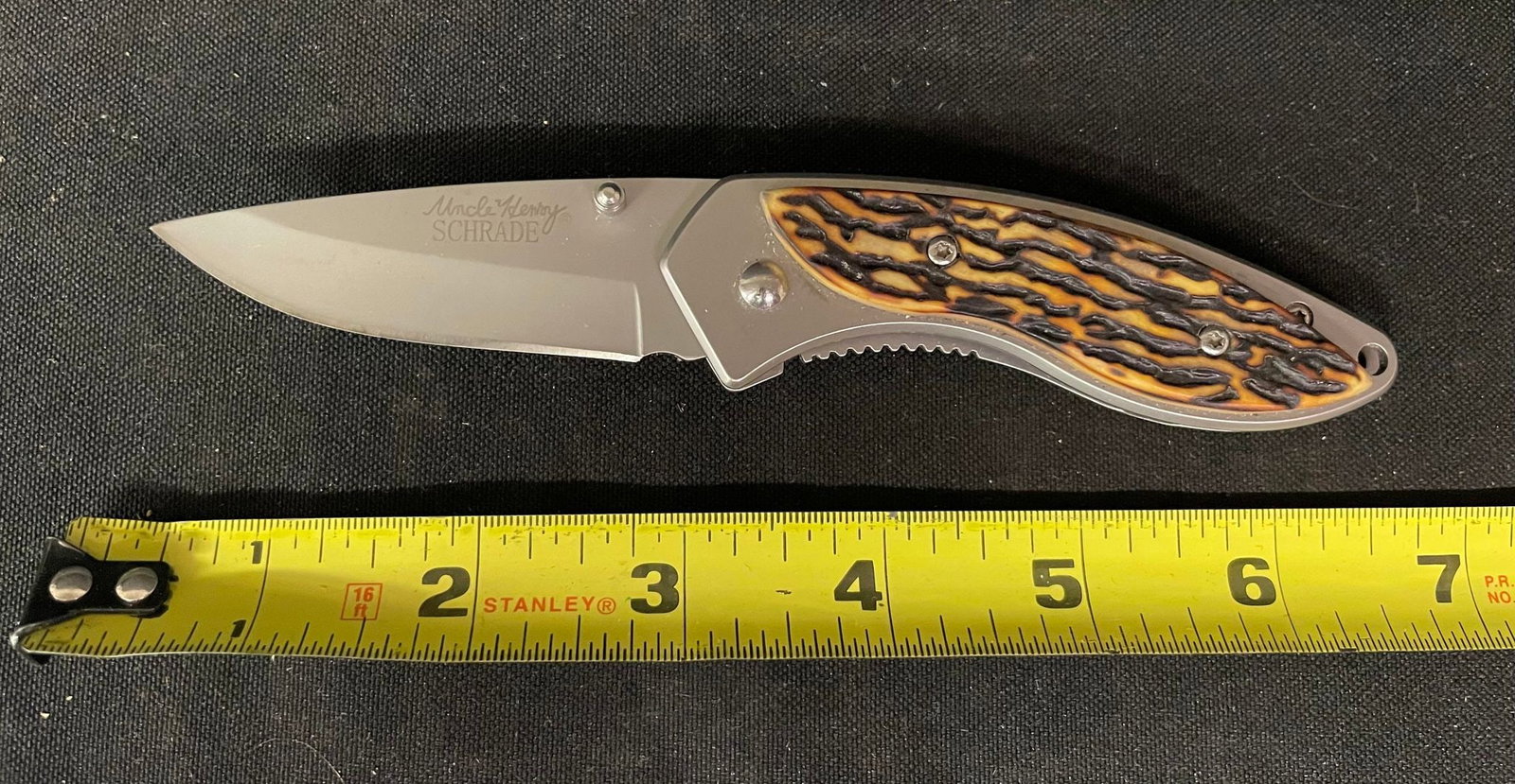 Schrade Uncle Henry Pocket Knife: Schrade Uncle Henry Pocket Knife