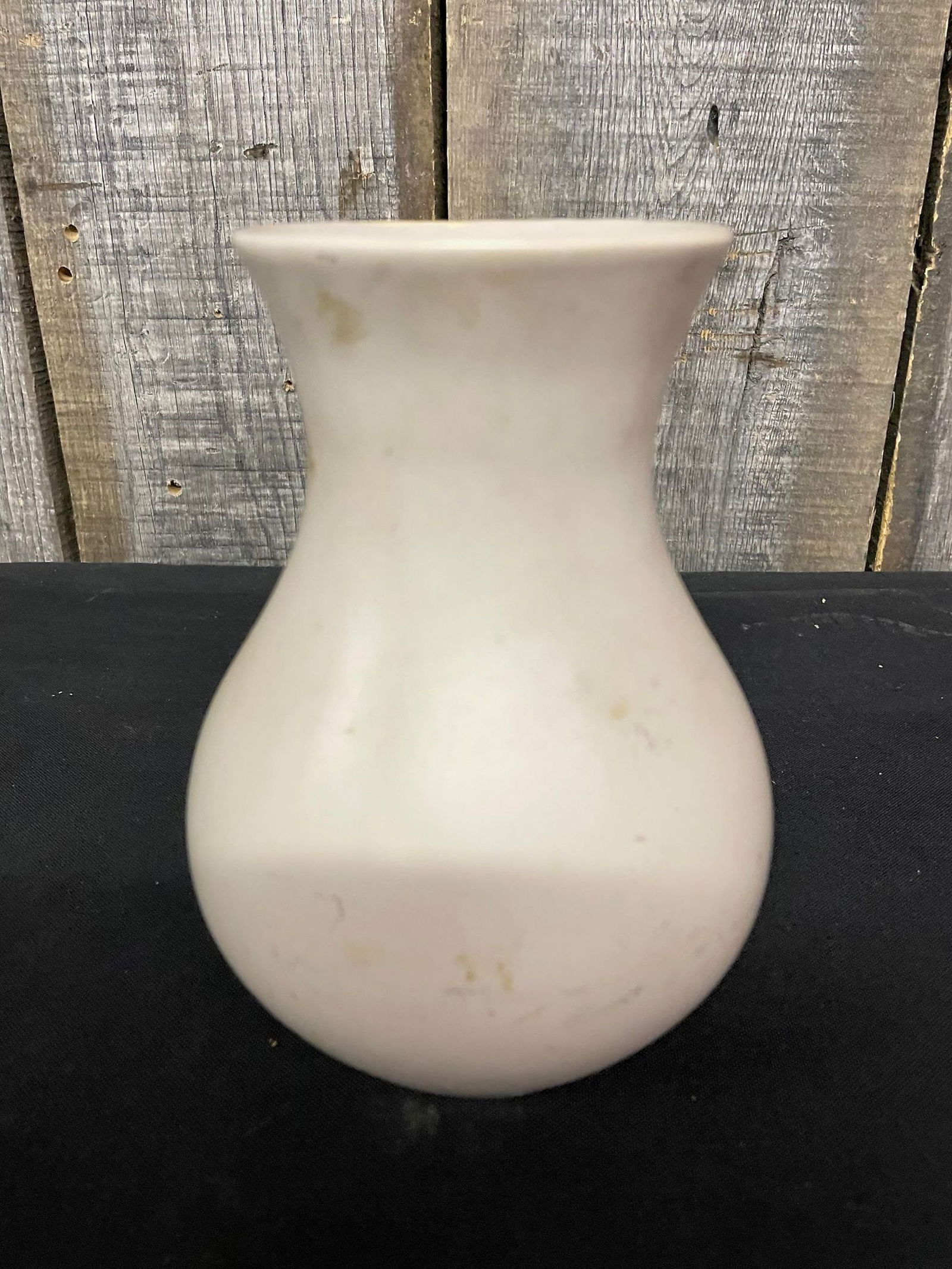 Red Wing USA Ceramic Vase (1 of 2)