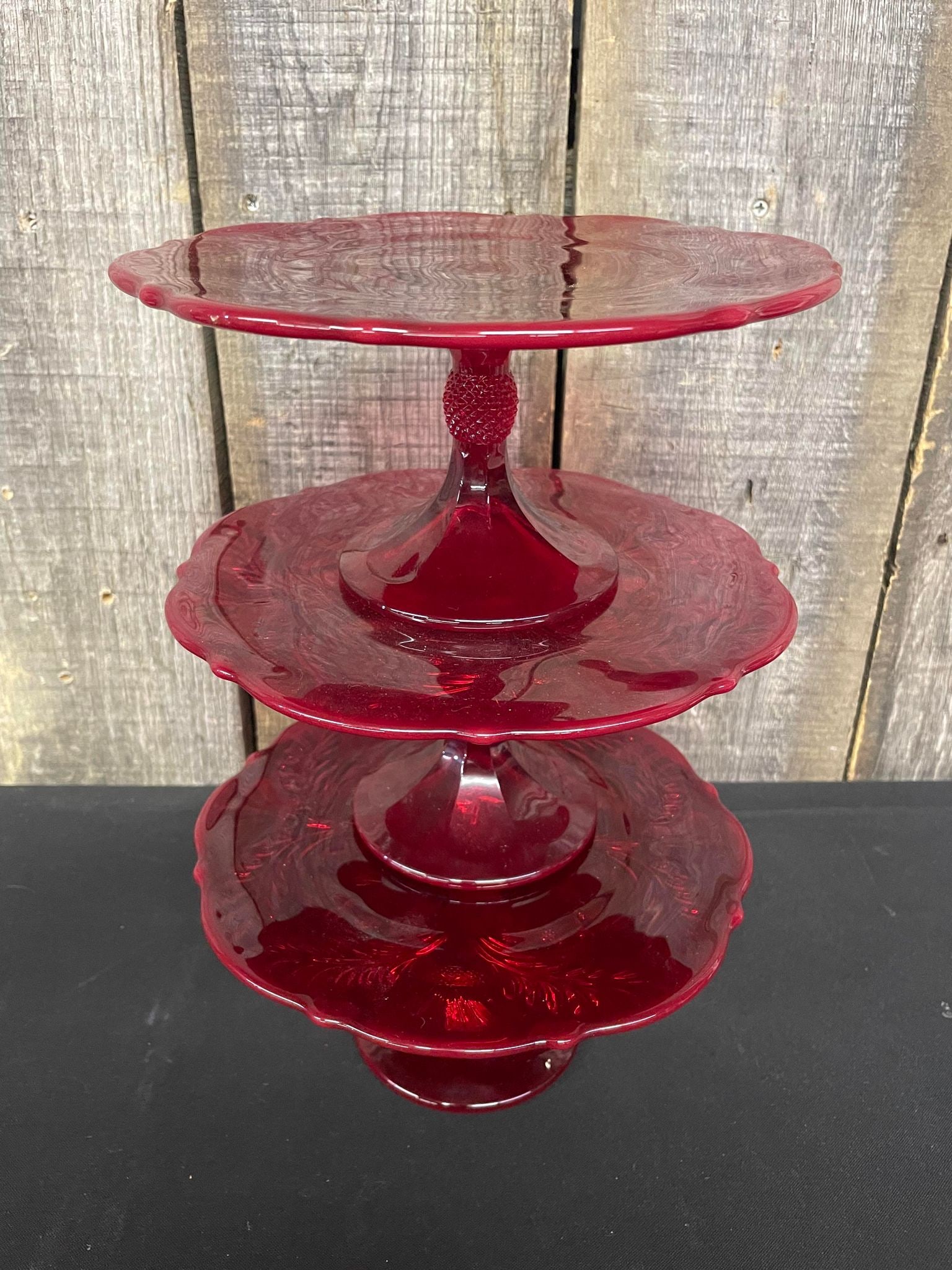 Trio of Ruby Red Cake Stand: Trio of Ruby Red Cake Stand