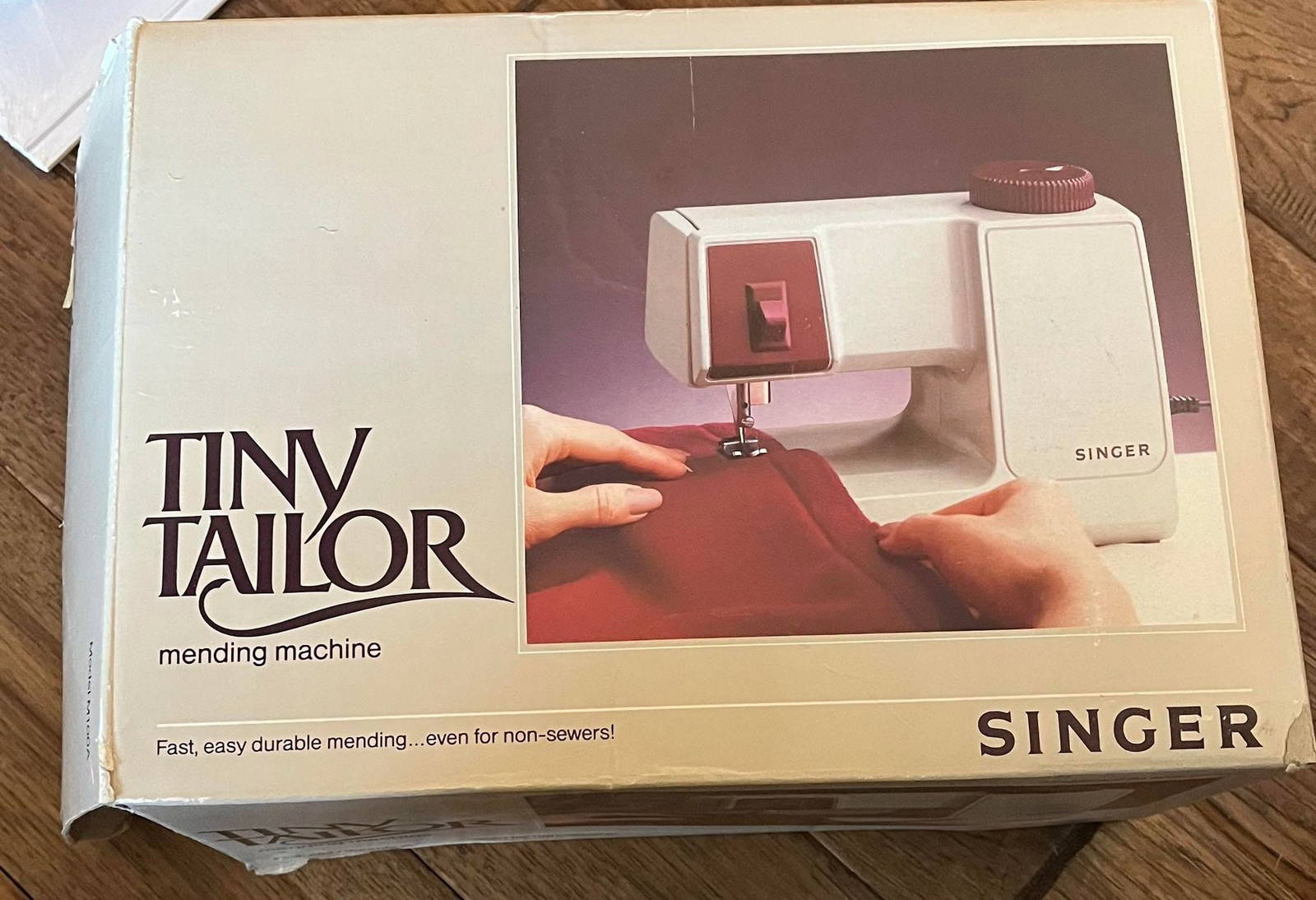 Singer Tiny Tailor Sewing Machine Auction