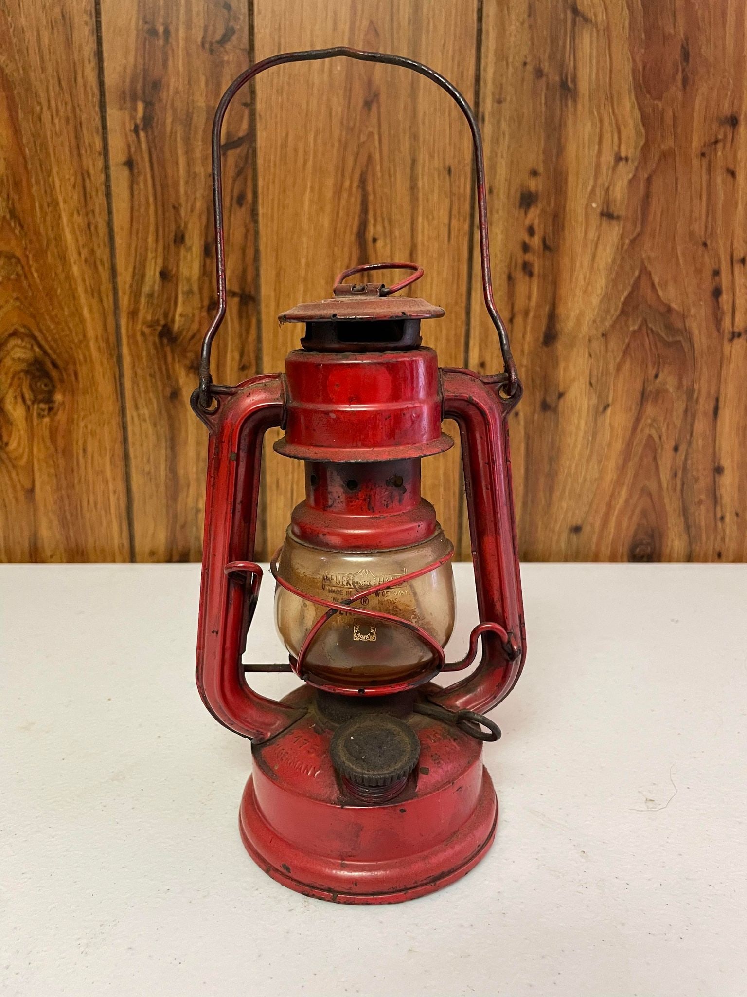 Vintage Lantern: Vintage Lantern