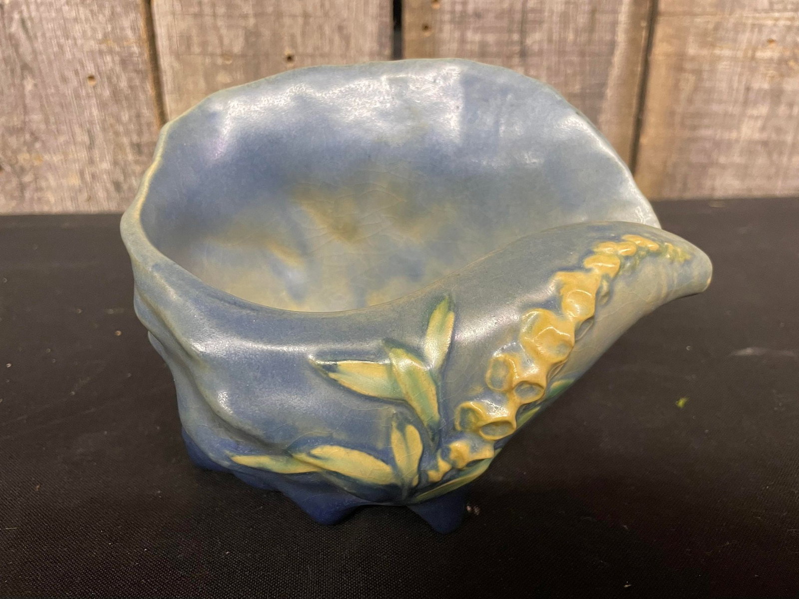 Roseville Seashell: Roseville Seashell