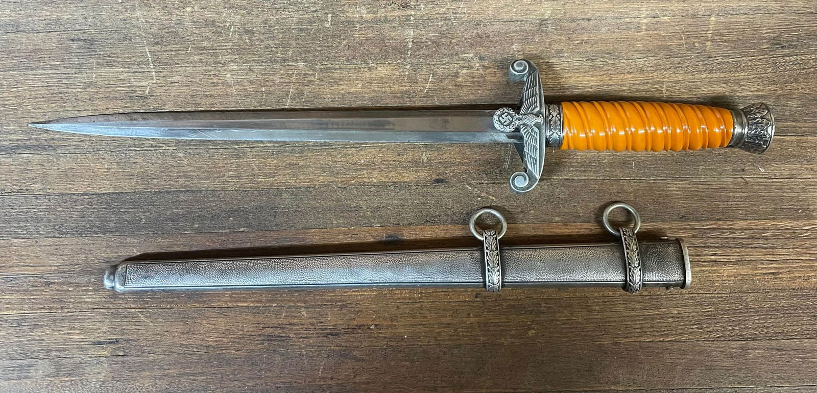 WWII German Army Dagger, Alcosa Solingen: WWII German Army Dagger, Alcosa Solingen