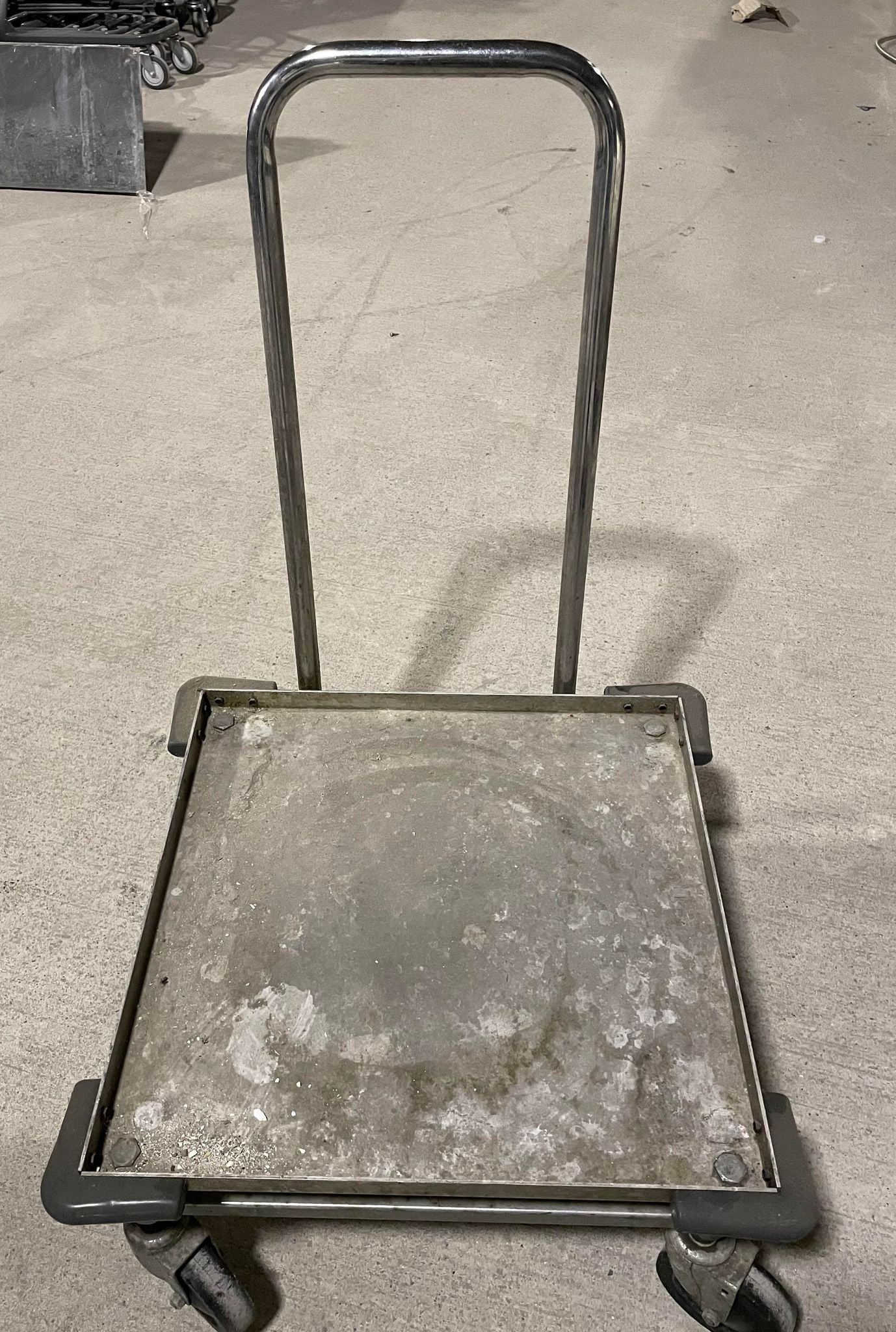 Metal Square Cart Dolly (1 of 1)