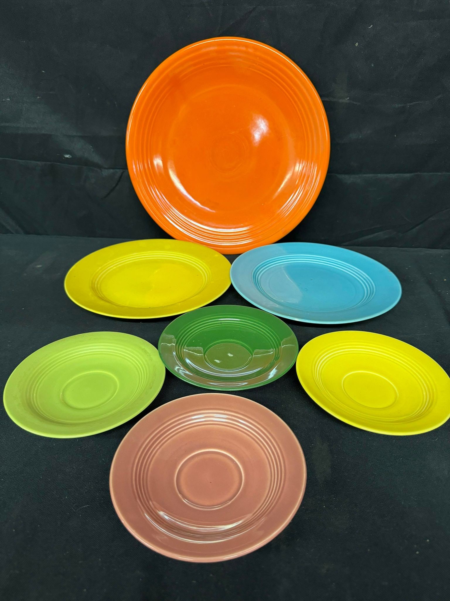 Fiestaware Plates: Fiestaware Plates