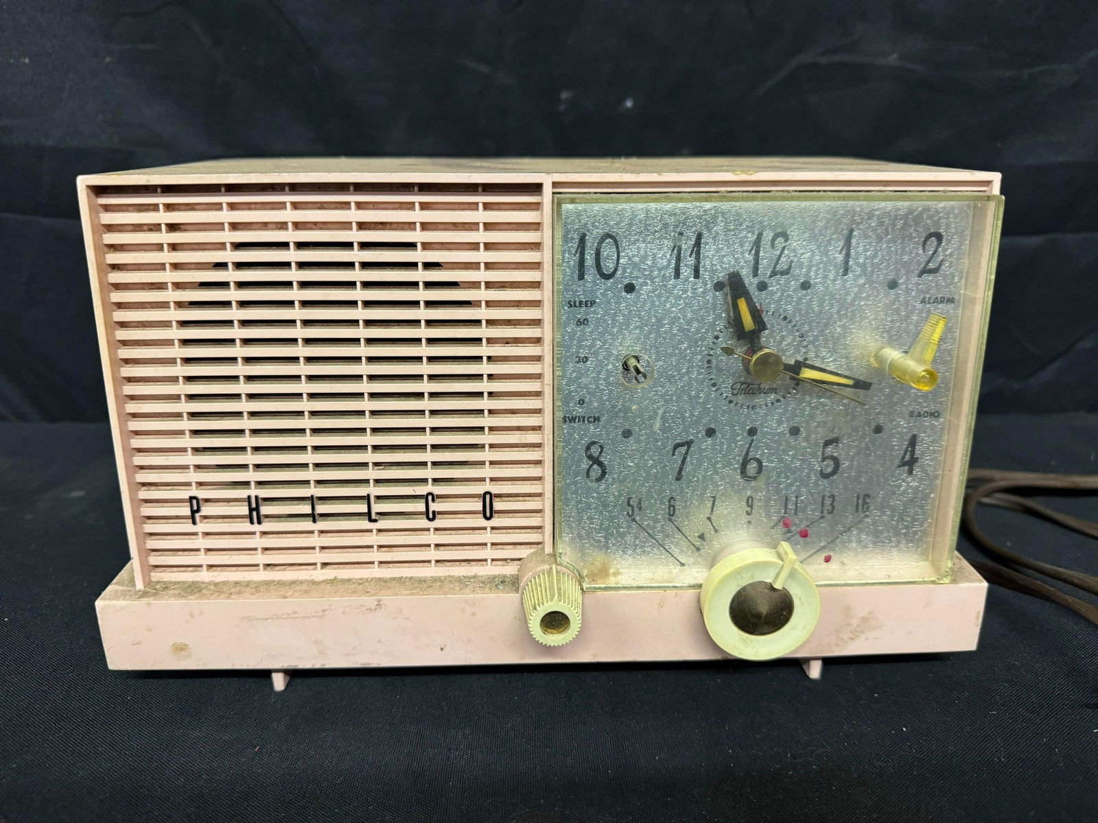 Telehorn Radio Clock Vintage (1 of 2)