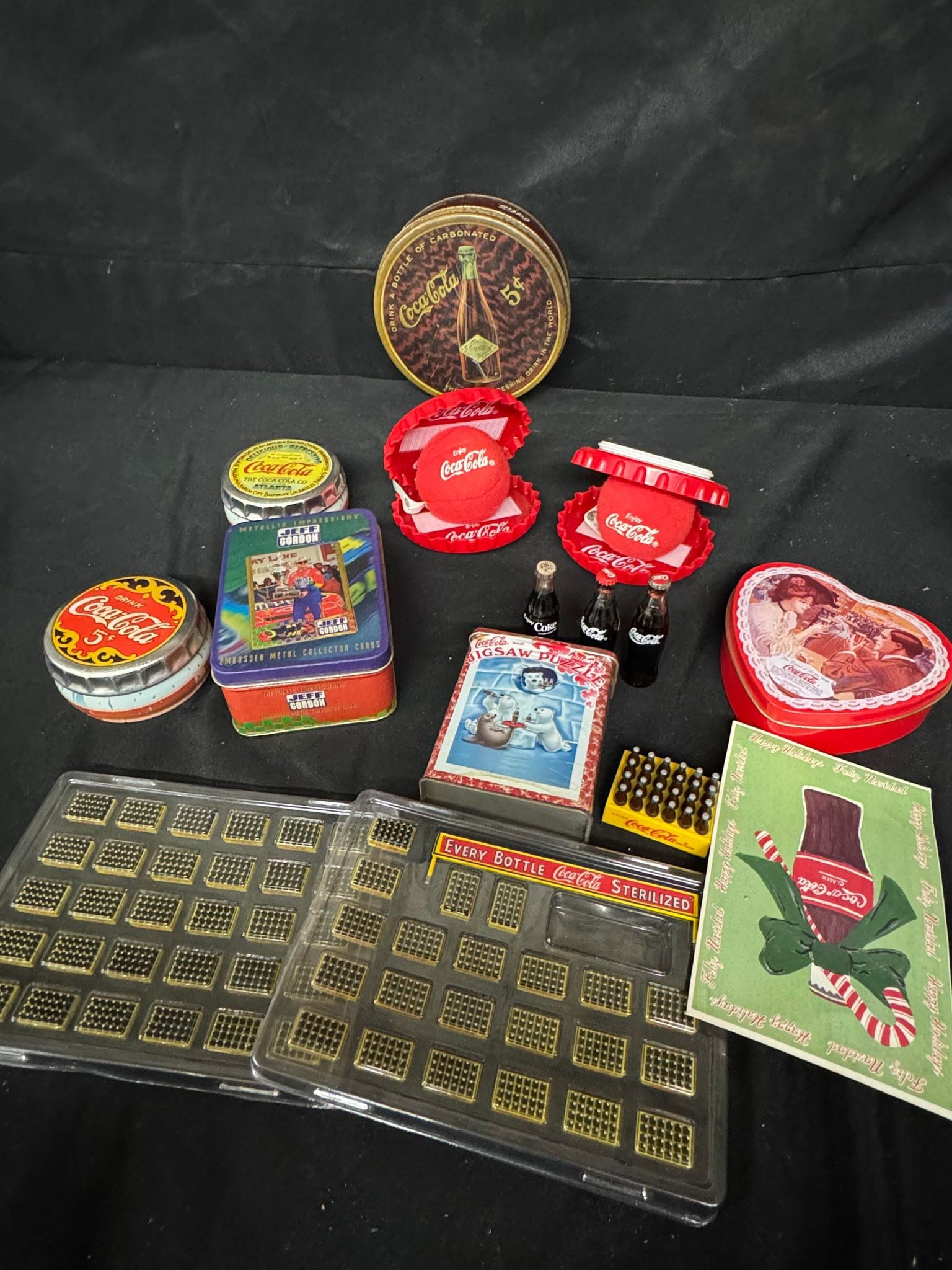 Coca-Cola Collectibles: Coca-Cola Collectibles