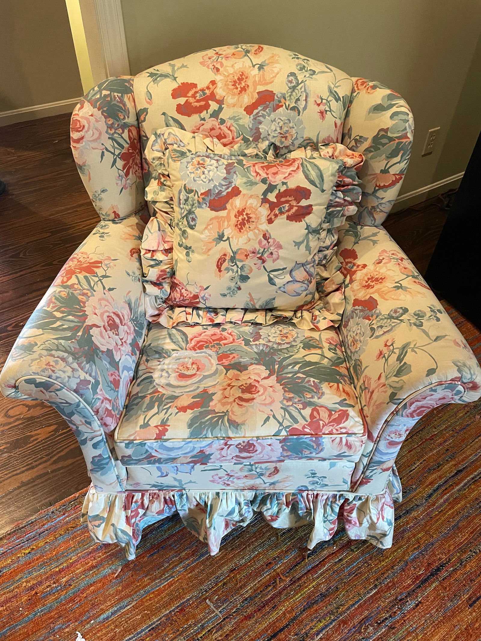 Upholstered wingback Chair: Upholstered wingback Chair