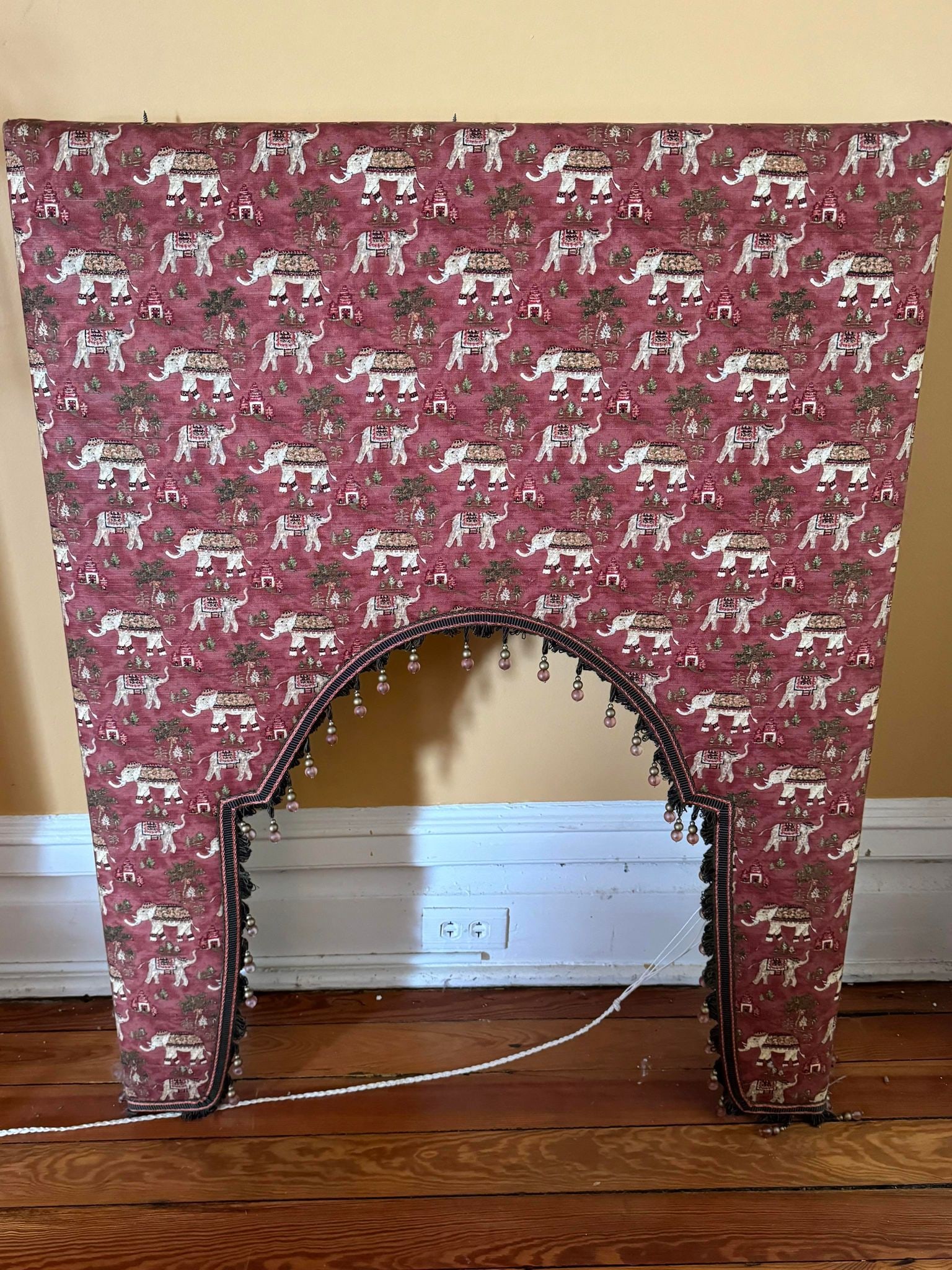 Fabric Window Topper: Fabric Window Topper