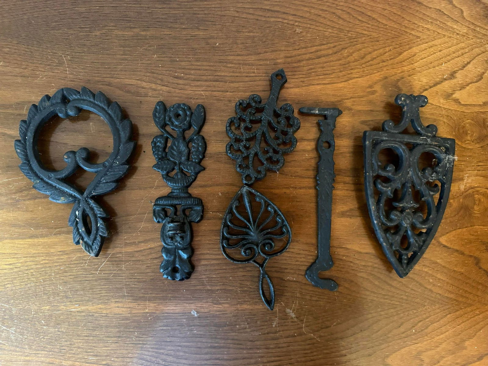 Cast Iron Trivets: Cast Iron Trivets