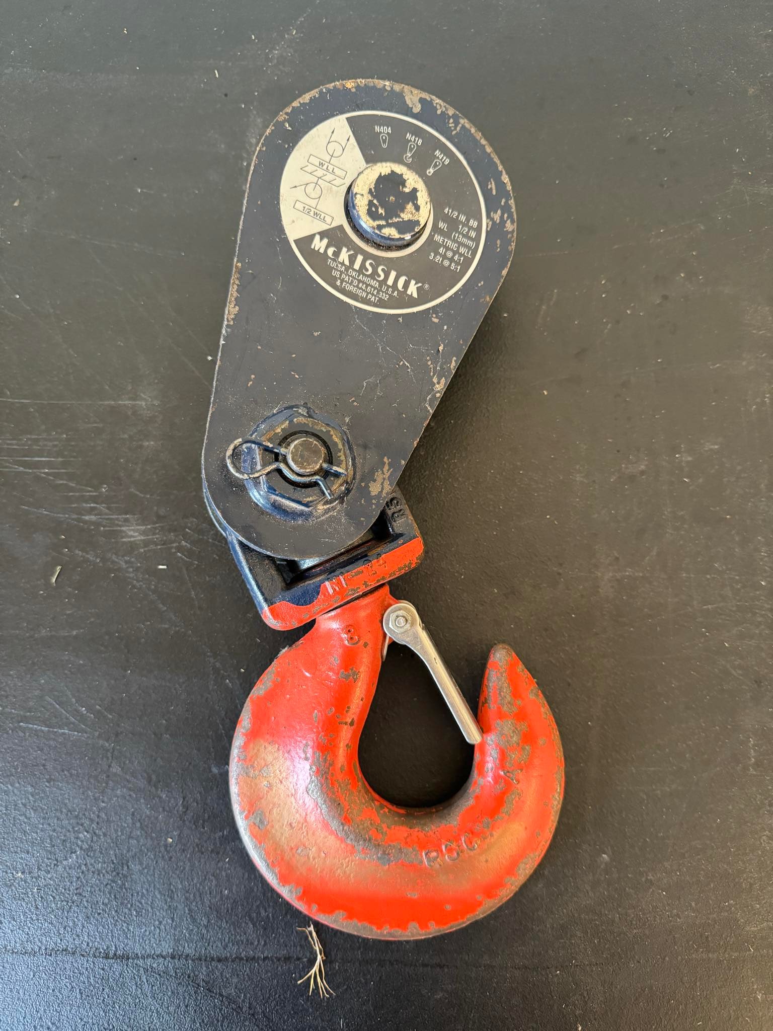 The Crosby Group McKissick 430 Snatch Block w. Hook (1 of 2)