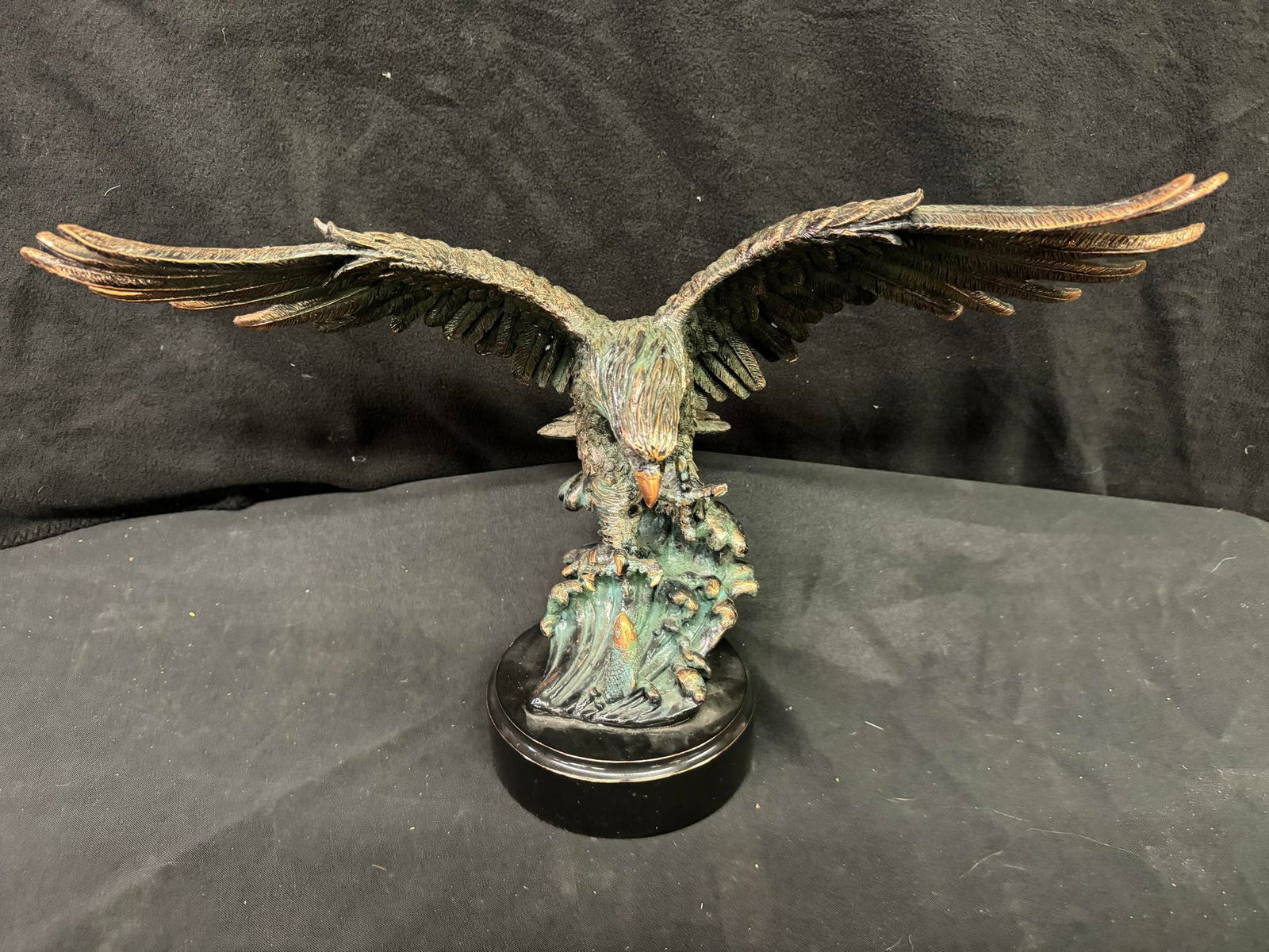 Bronze Bald Eagle Hunting Fish (1 of 4)