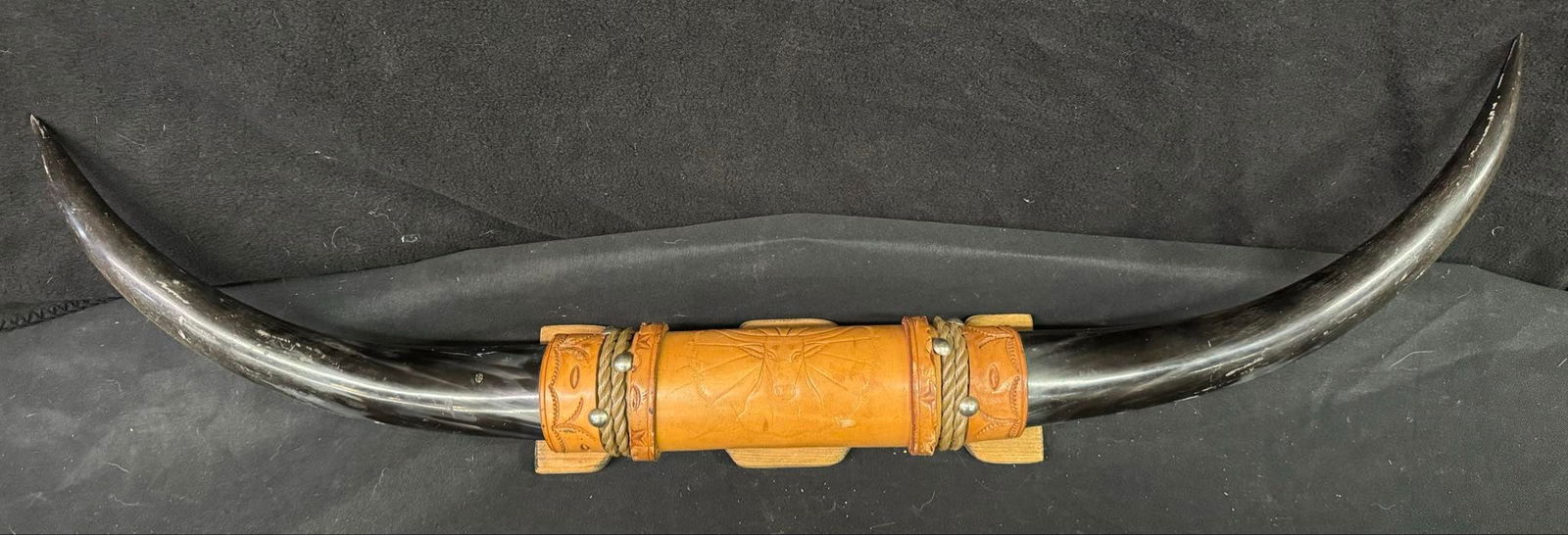 Bull Steer Long Horn Wall Mount w/ Carved Leather (1 of 3)