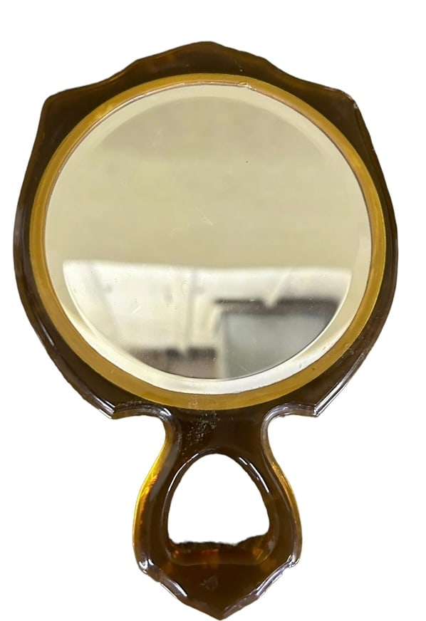 Victorian Style Hand Mirror: Victorian Style Hand Mirror