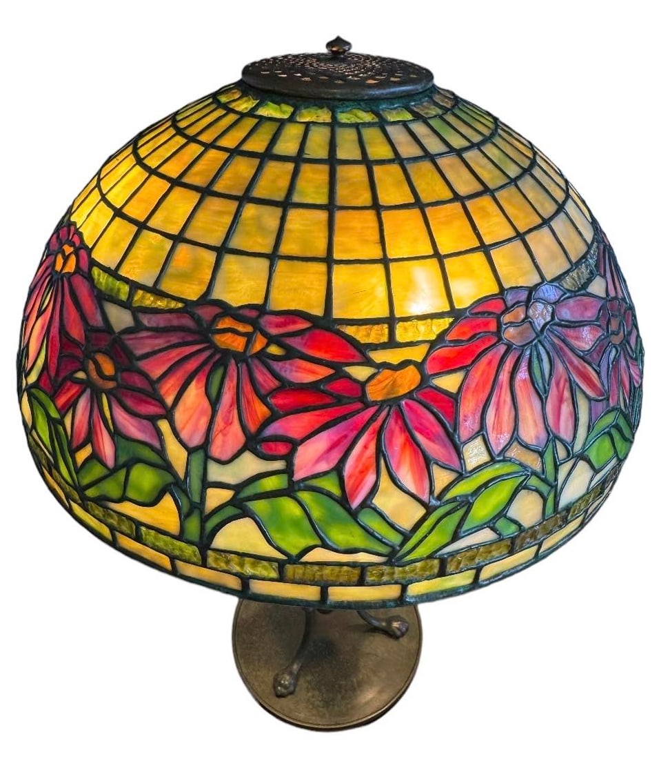 Tiffany Banded Poinsettia Parlor Lamp (1 of 15)