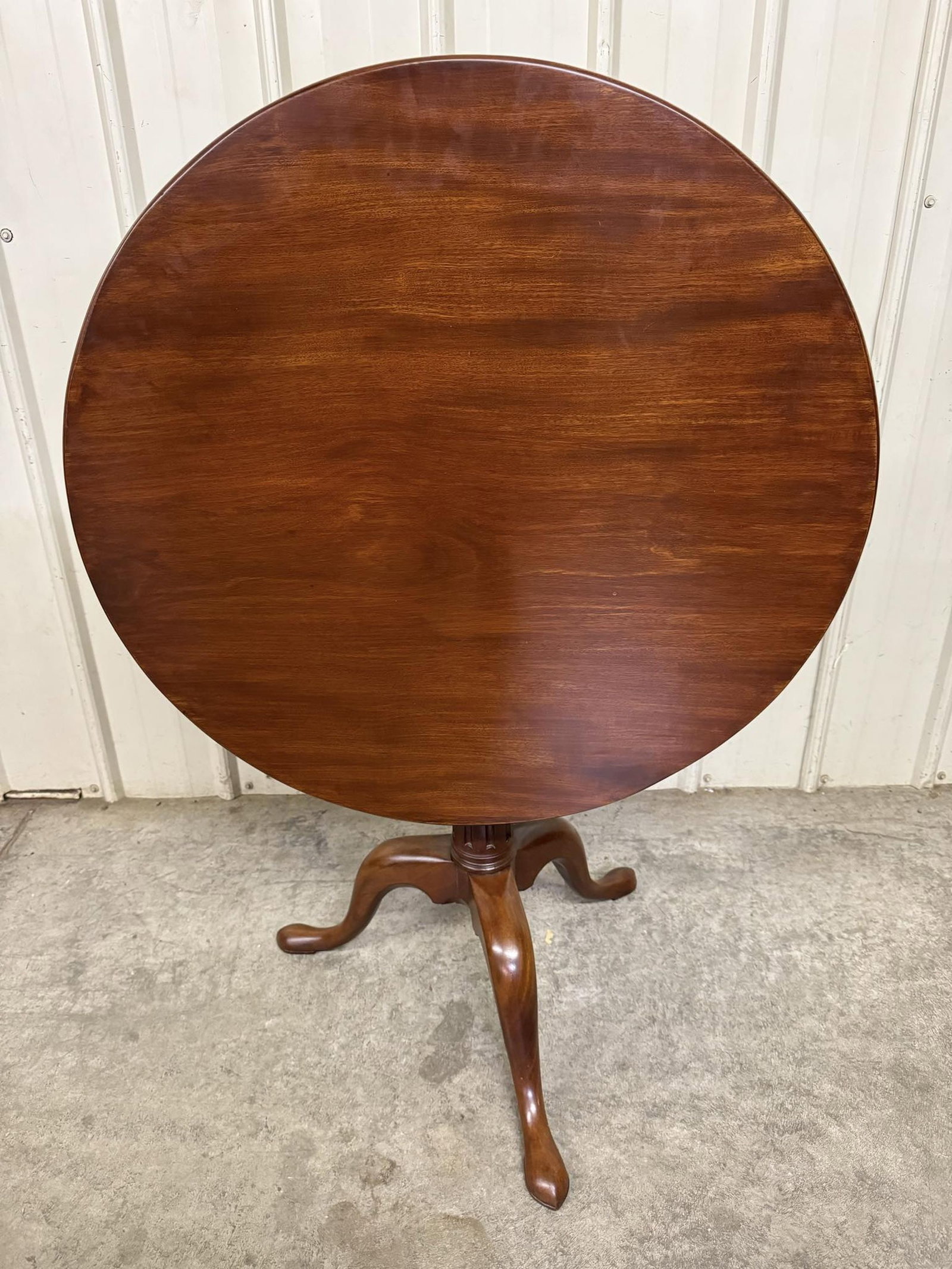 Fantastic Cherry Tilt Top Tea Table: Fantastic Cherry Tilt Top Tea Table