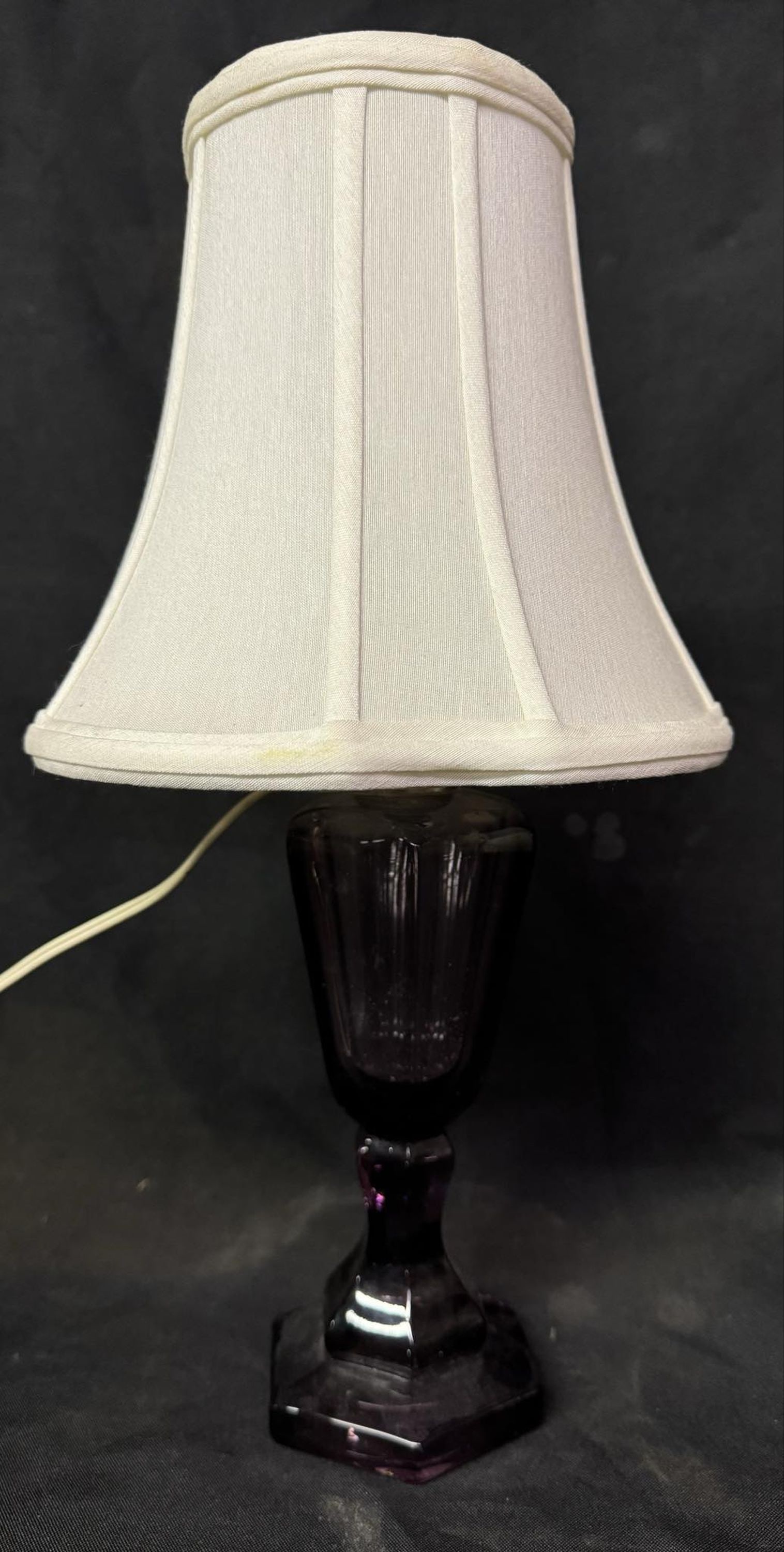 Rare Sandwich Glass Amethyst Electrified Oil Lamp: Rare Sandwich Glass Amethyst Electrified Oil Lamp
