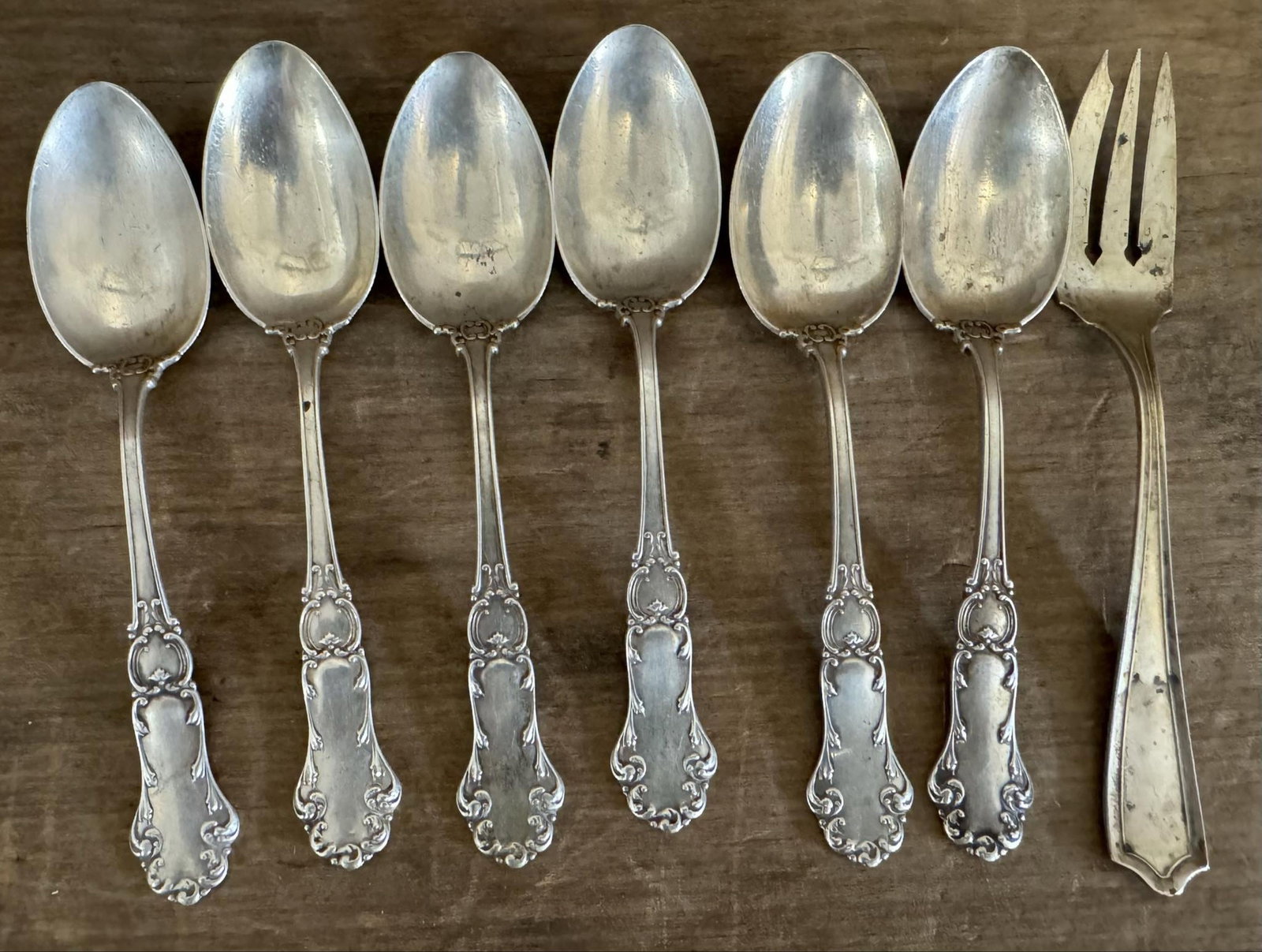 175g Sterling Silver Spoon Set: 175g Sterling Silver Spoon Set