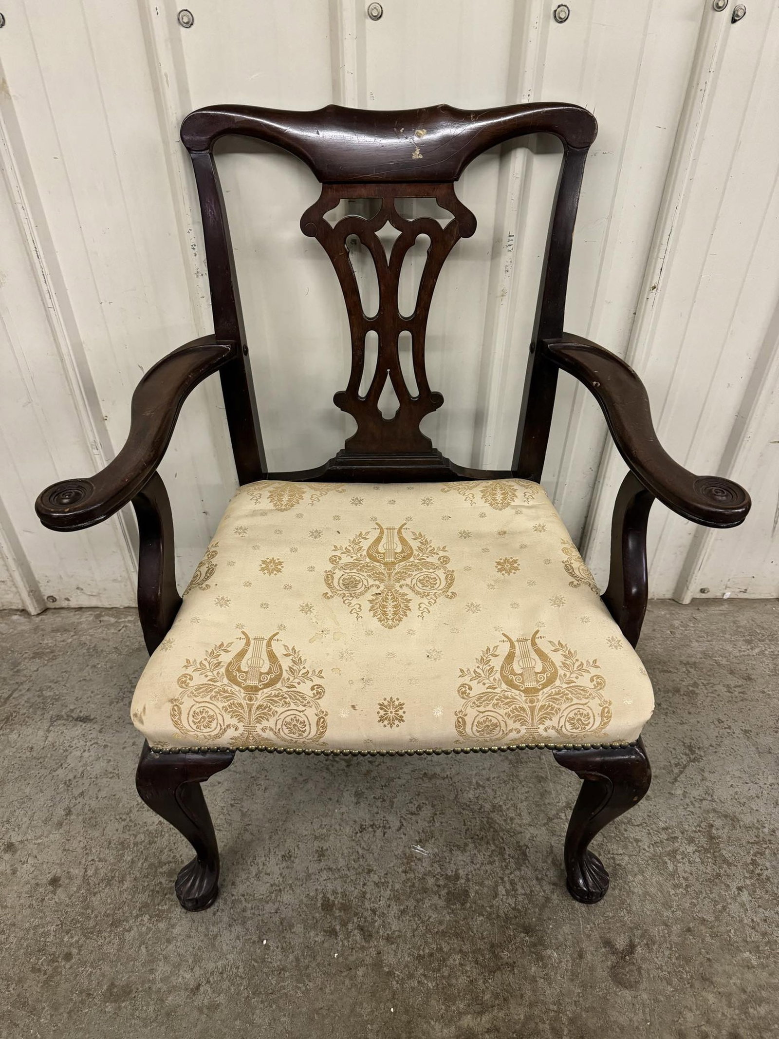 Chippendale Ball & Claw Mahogany Dining Room Captain's Chair: Chippendale Ball & Claw Mahogany Dining Room Captain's Chair