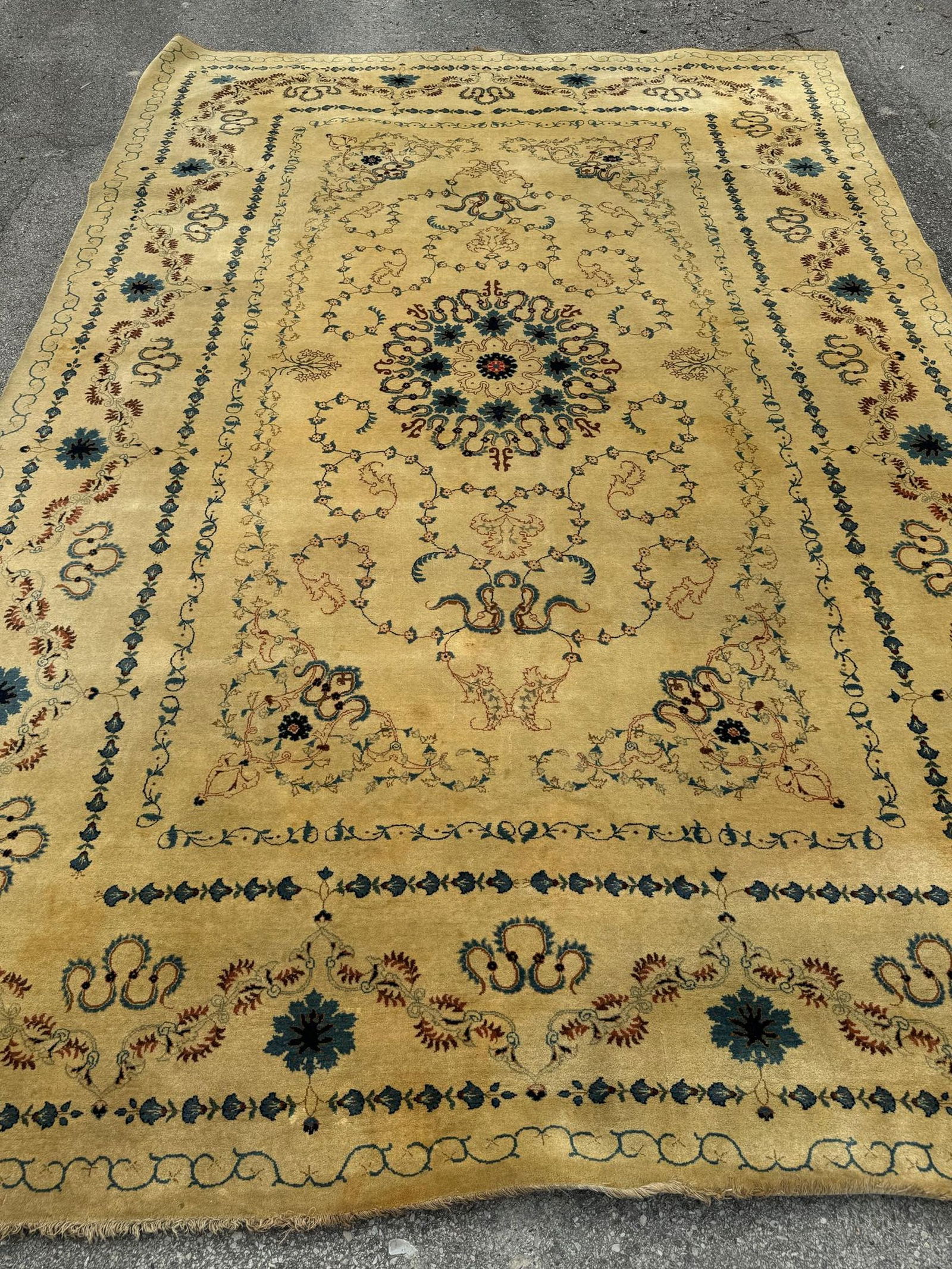 Large Vintage Oriental Area Rug (1 of 7)